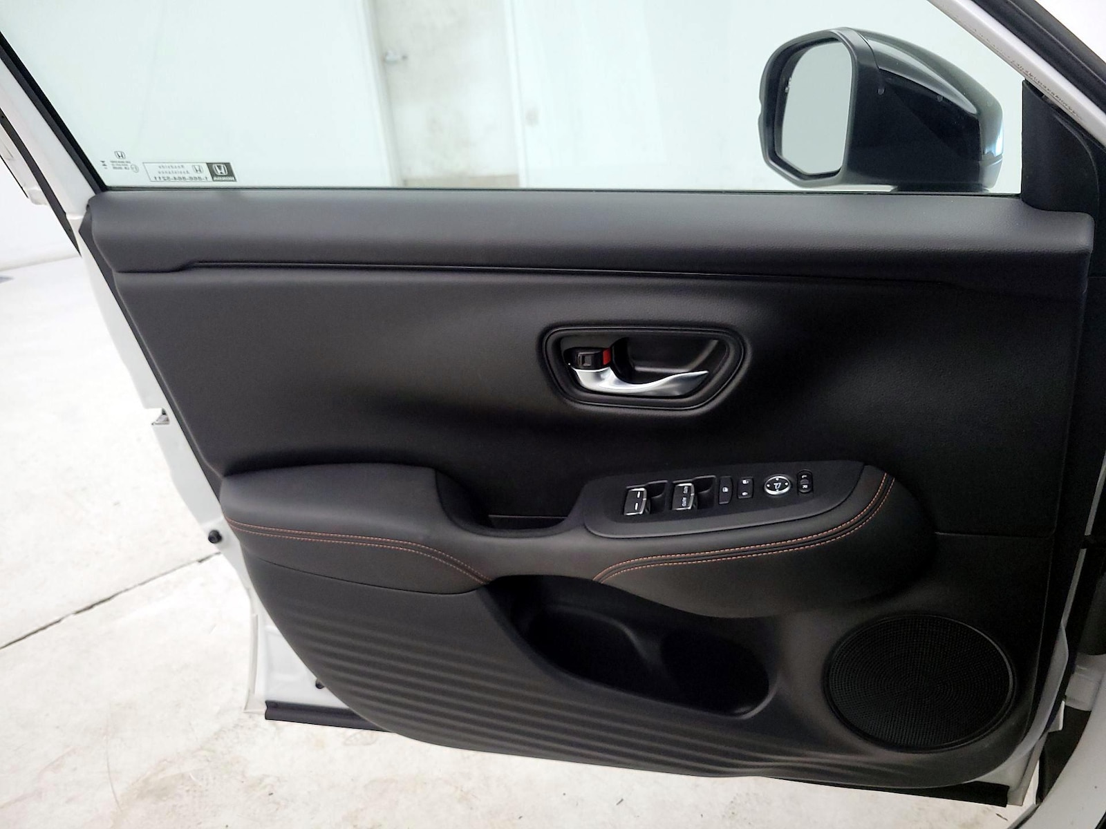 2025 Honda HR-V Sport - Photo 11
