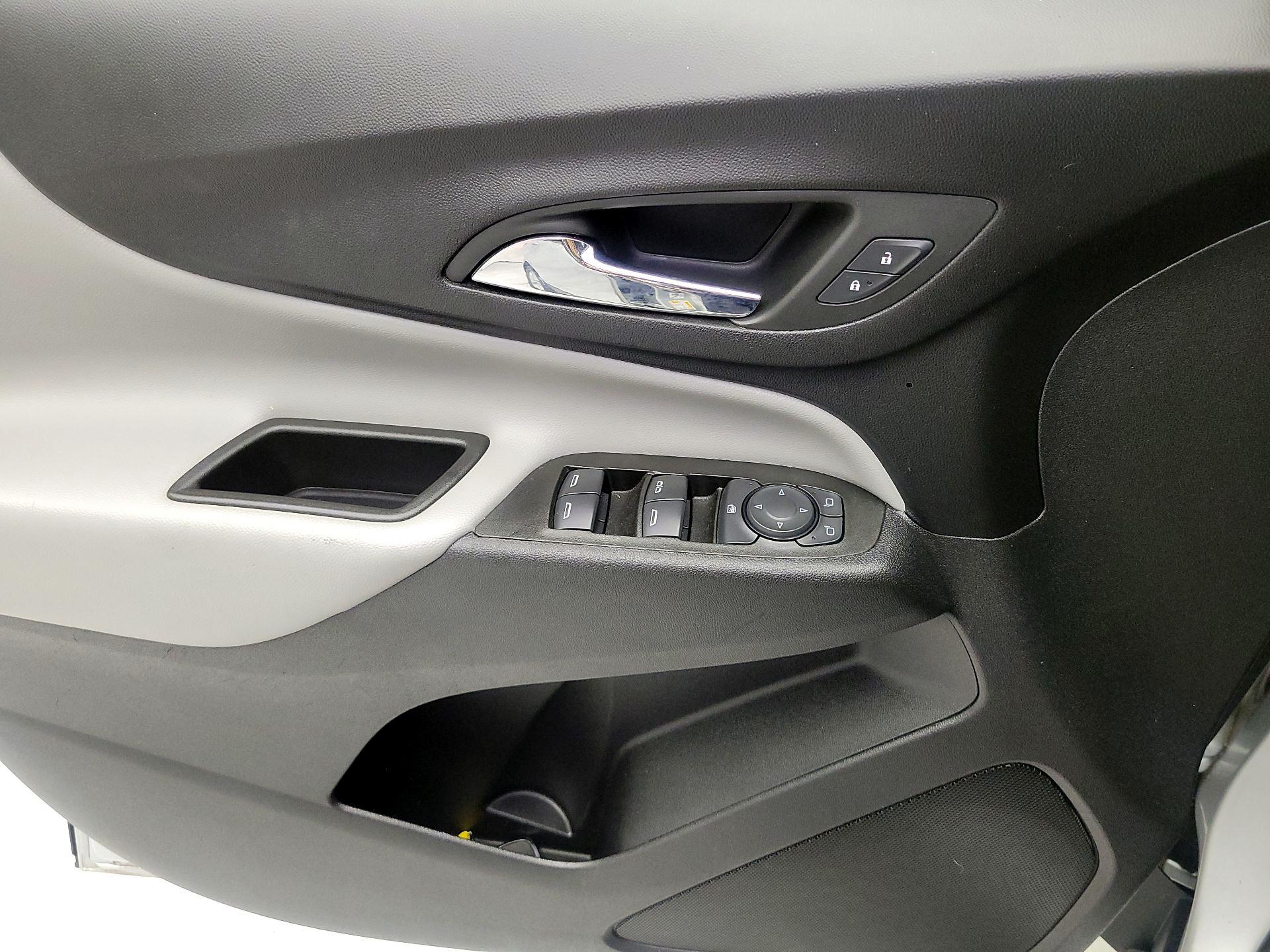 Thumbnail: 2022 Chevrolet Equinox - 12