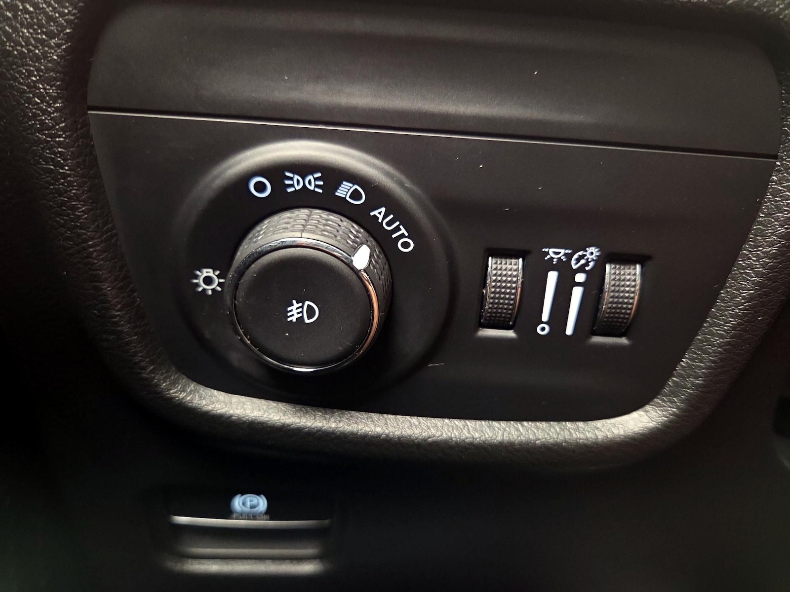 2023 Jeep Grand Cherokee Limited - Photo 14