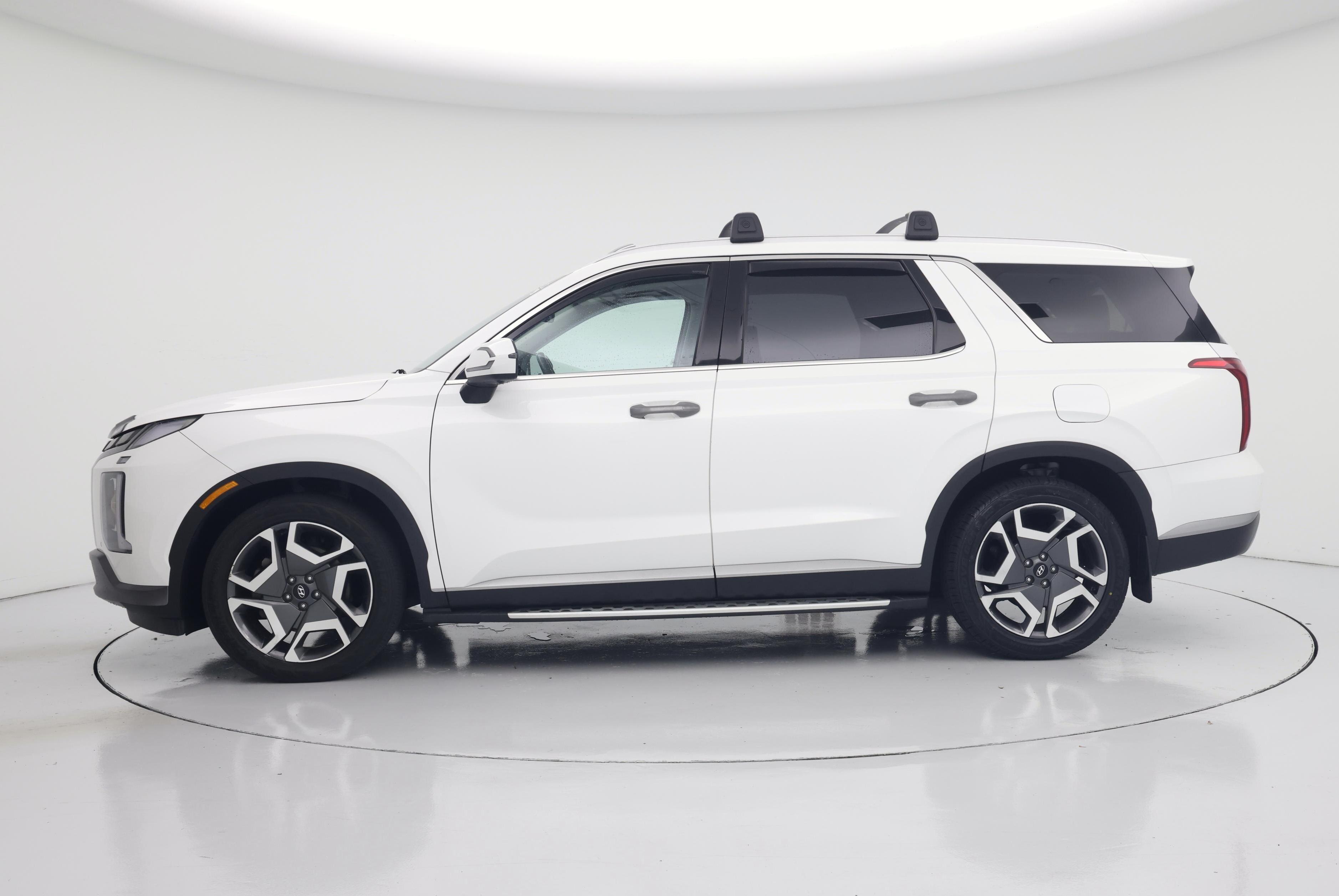 Thumbnail: 2023 Hyundai Palisade - 3