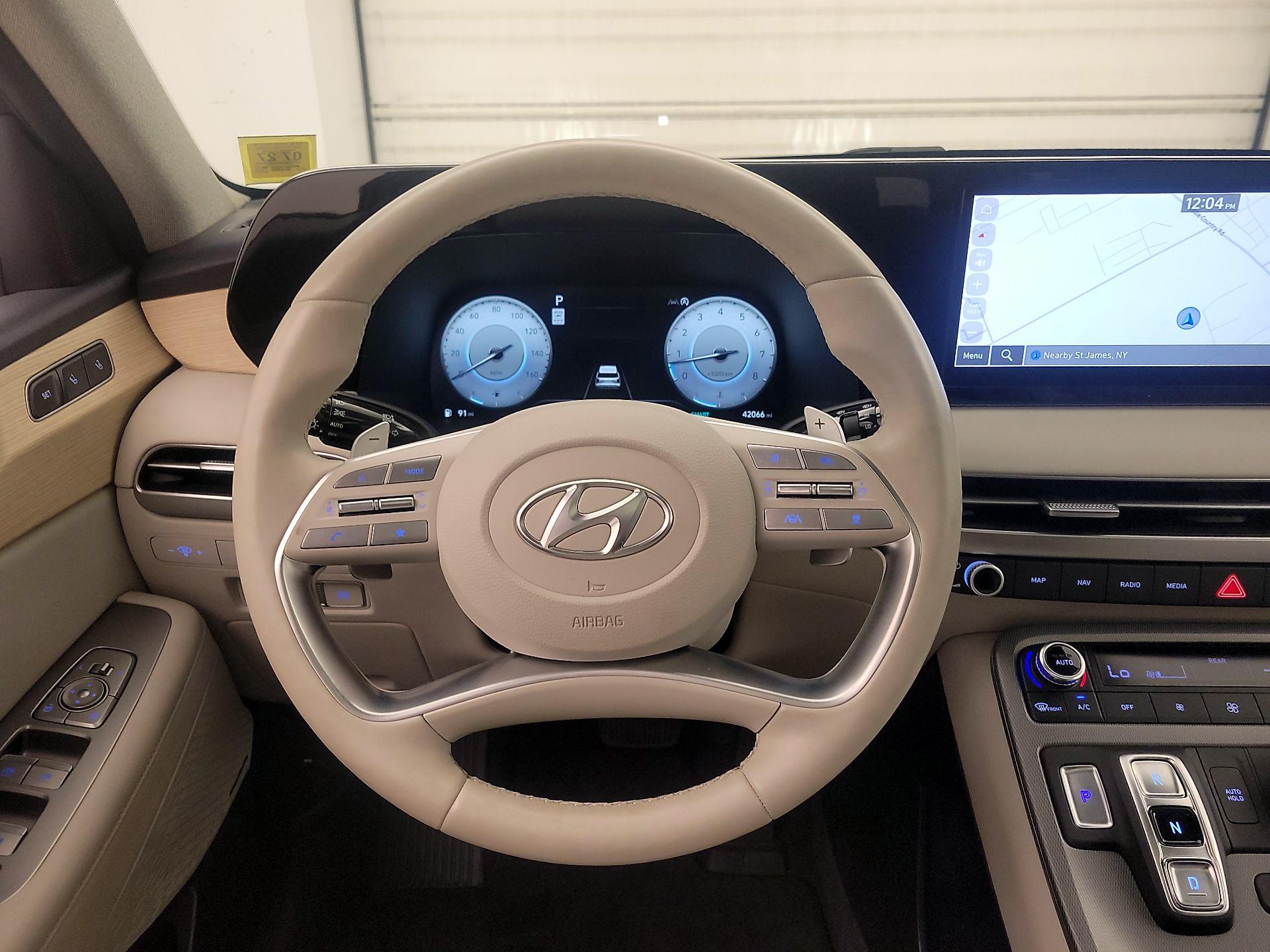 Thumbnail: 2023 Hyundai Palisade - 10