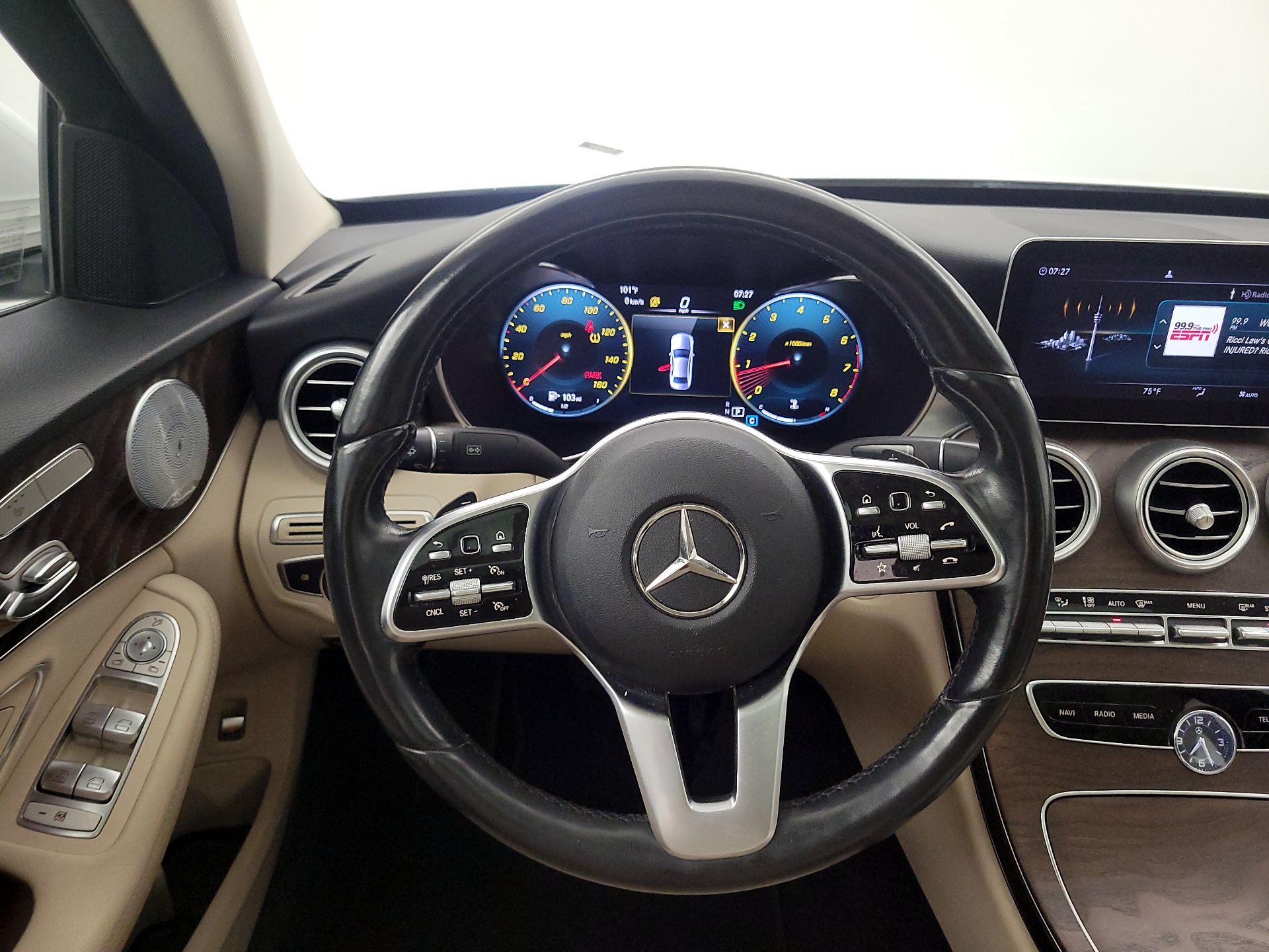 Thumbnail: 2021 Mercedes-Benz C-Class - 10