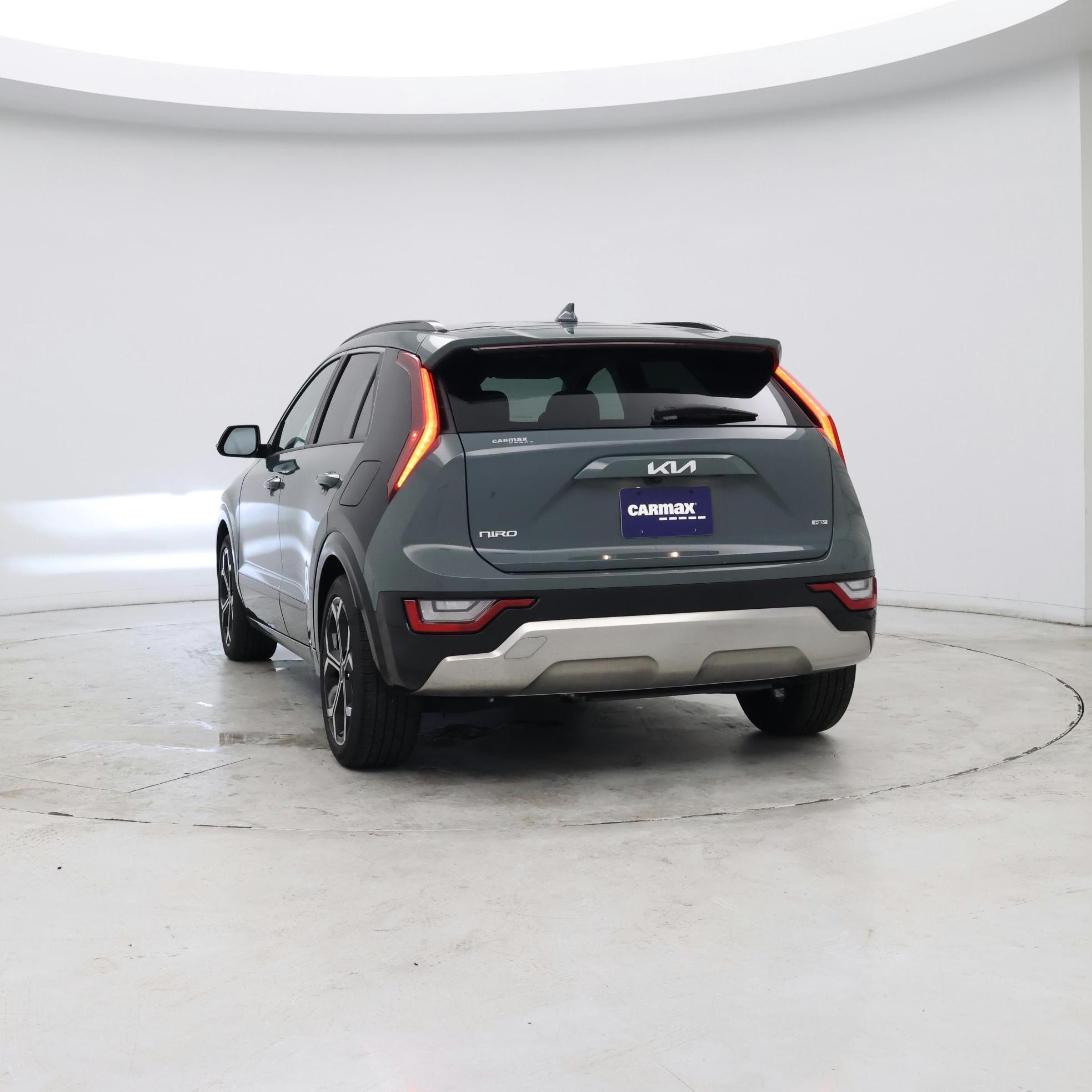 Thumbnail: 2023 Kia Niro - 6