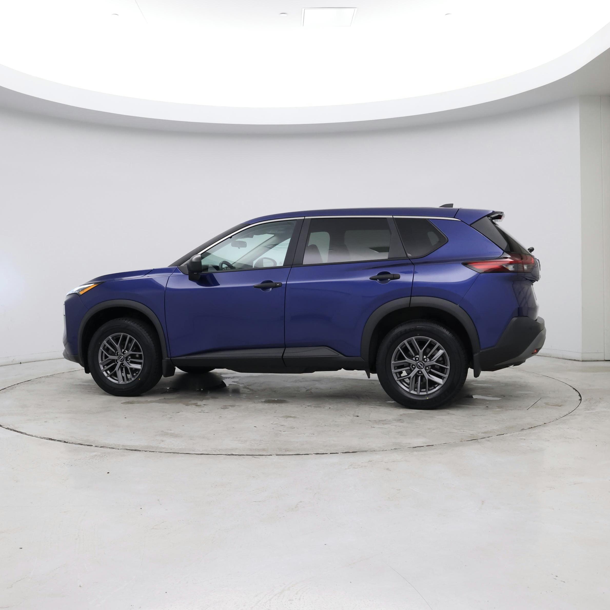 Thumbnail: 2023 Nissan Rogue - 3