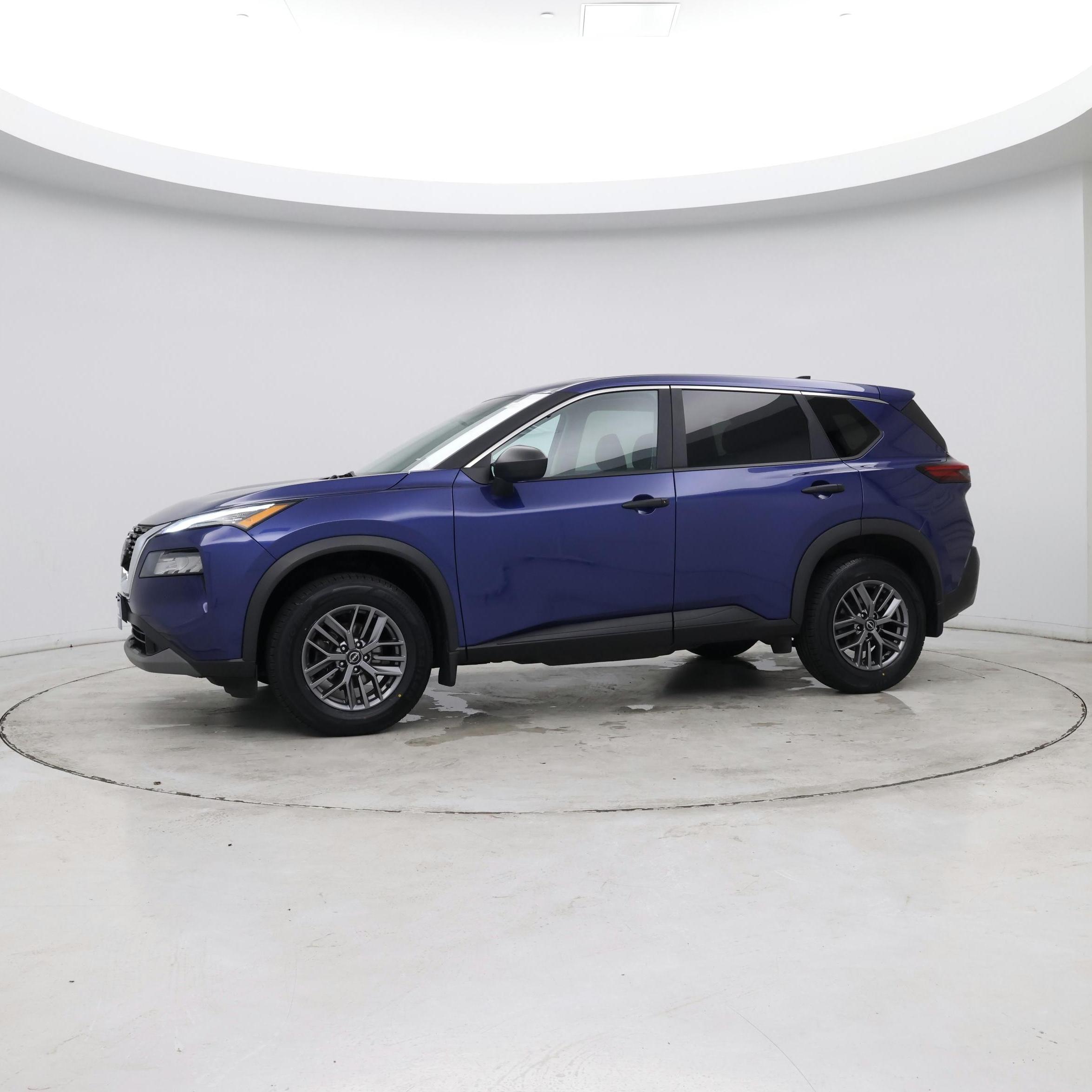 Thumbnail: 2023 Nissan Rogue - 4