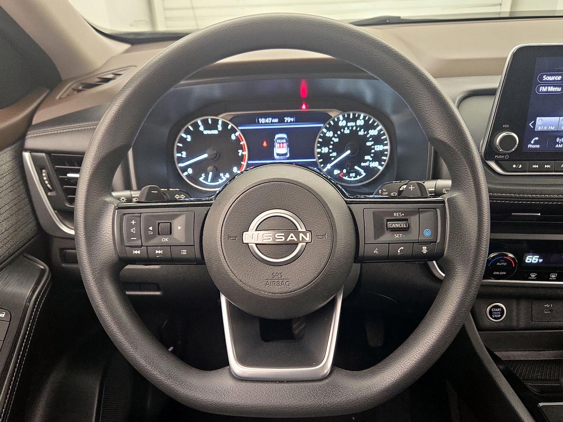 Thumbnail: 2023 Nissan Rogue - 10