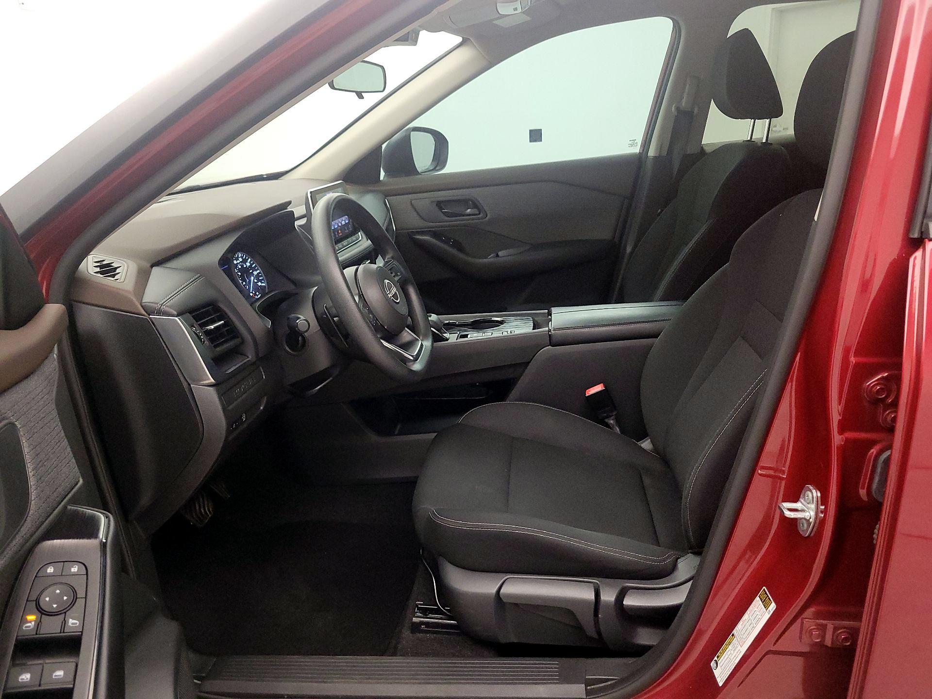 Thumbnail: 2023 Nissan Rogue - 9
