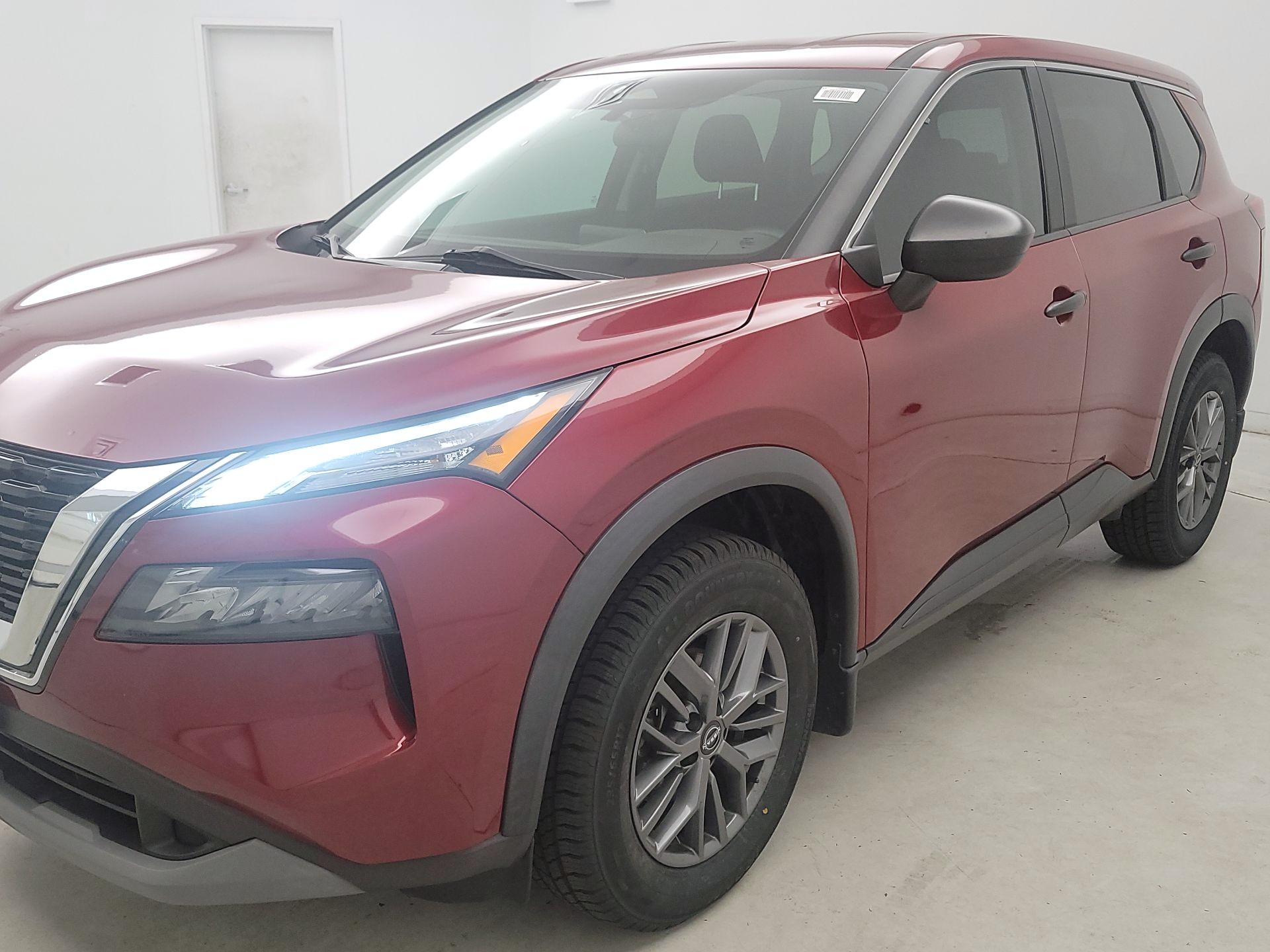 Thumbnail: 2023 Nissan Rogue - 3