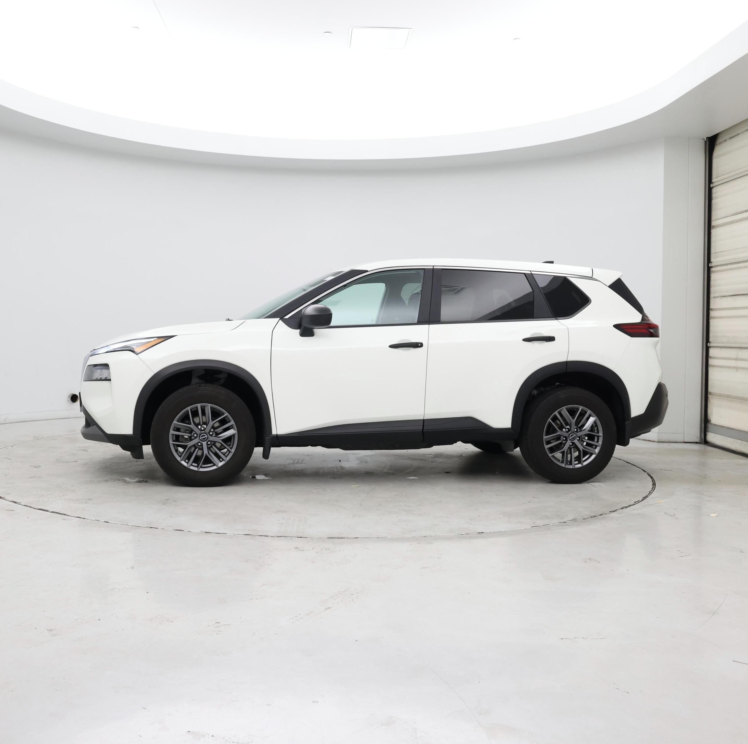Thumbnail: 2023 Nissan Rogue - 2