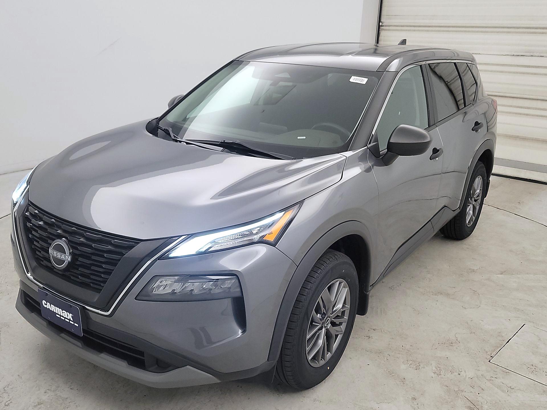 Thumbnail: 2023 Nissan Rogue - 3
