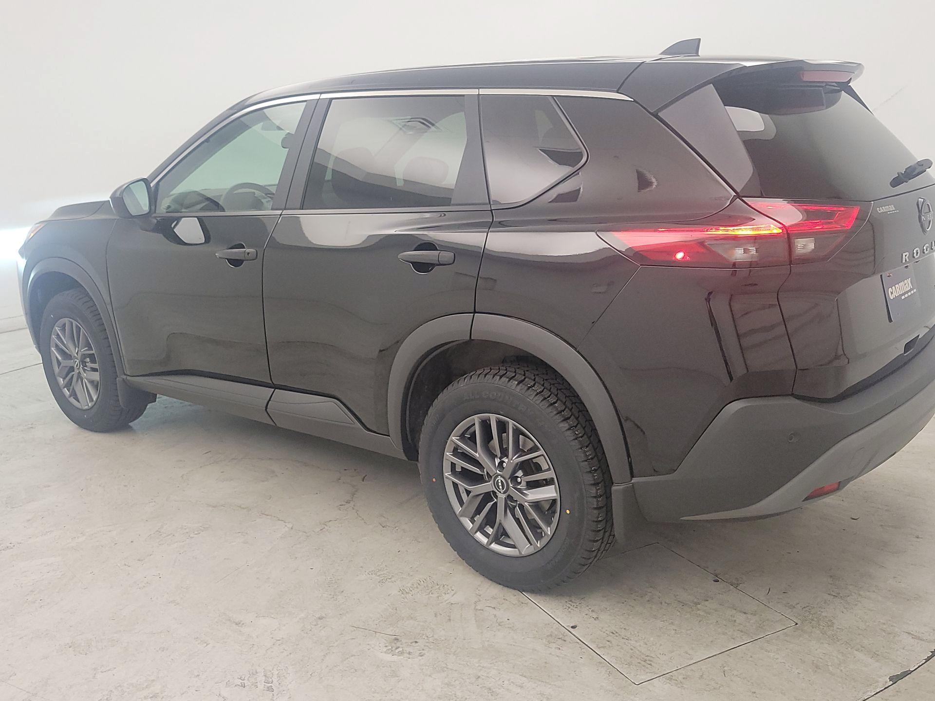 Thumbnail: 2023 Nissan Rogue - 7