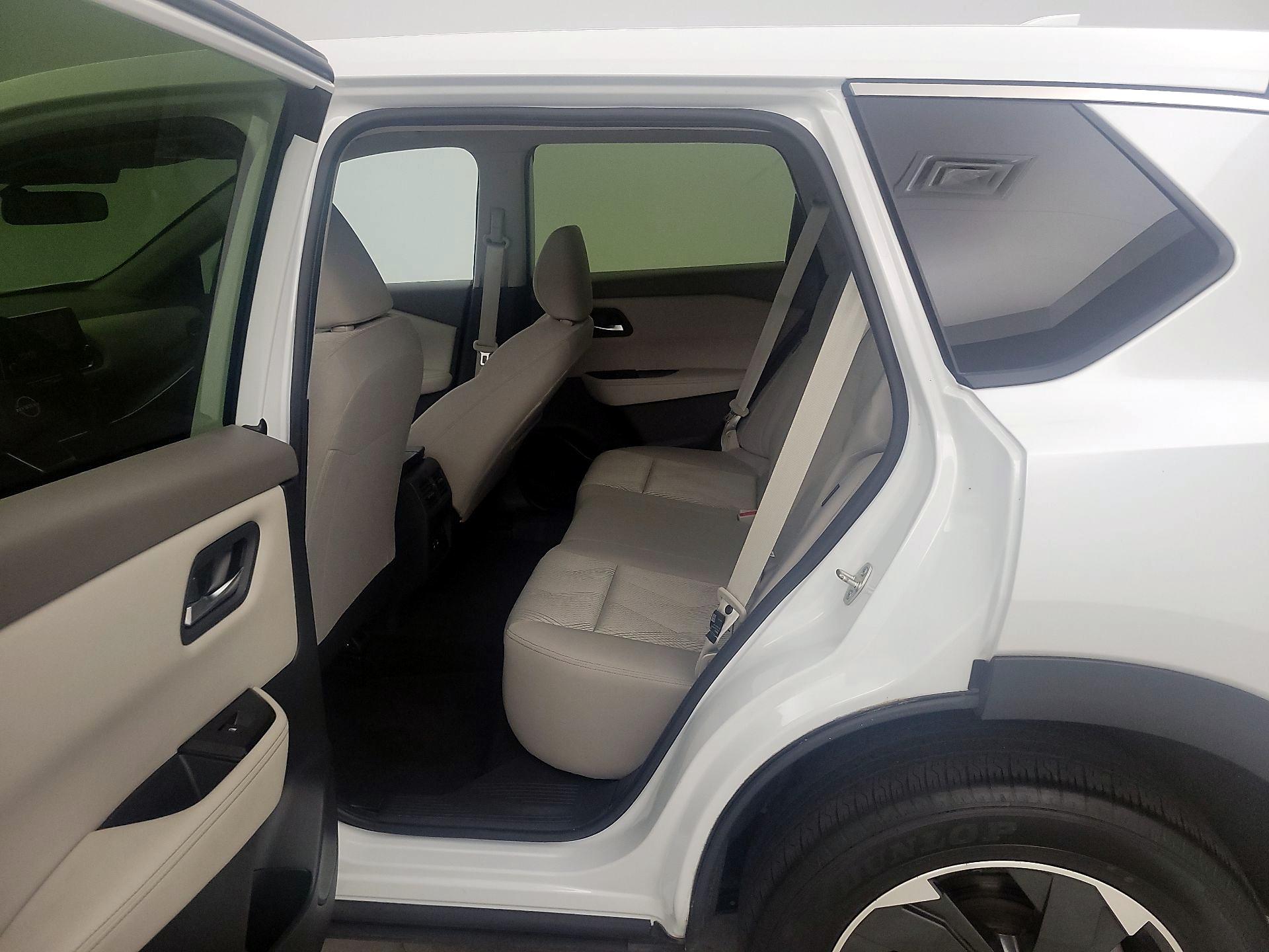 Thumbnail: 2024 Nissan Rogue - 17