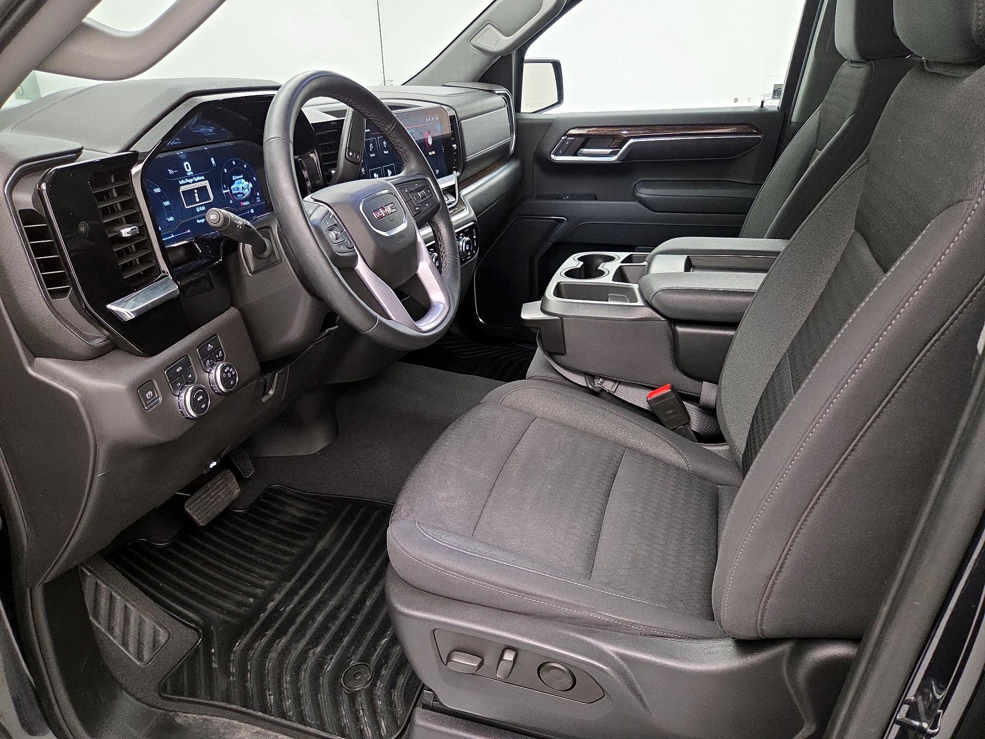 Thumbnail: 2023 GMC Sierra 1500 - 11