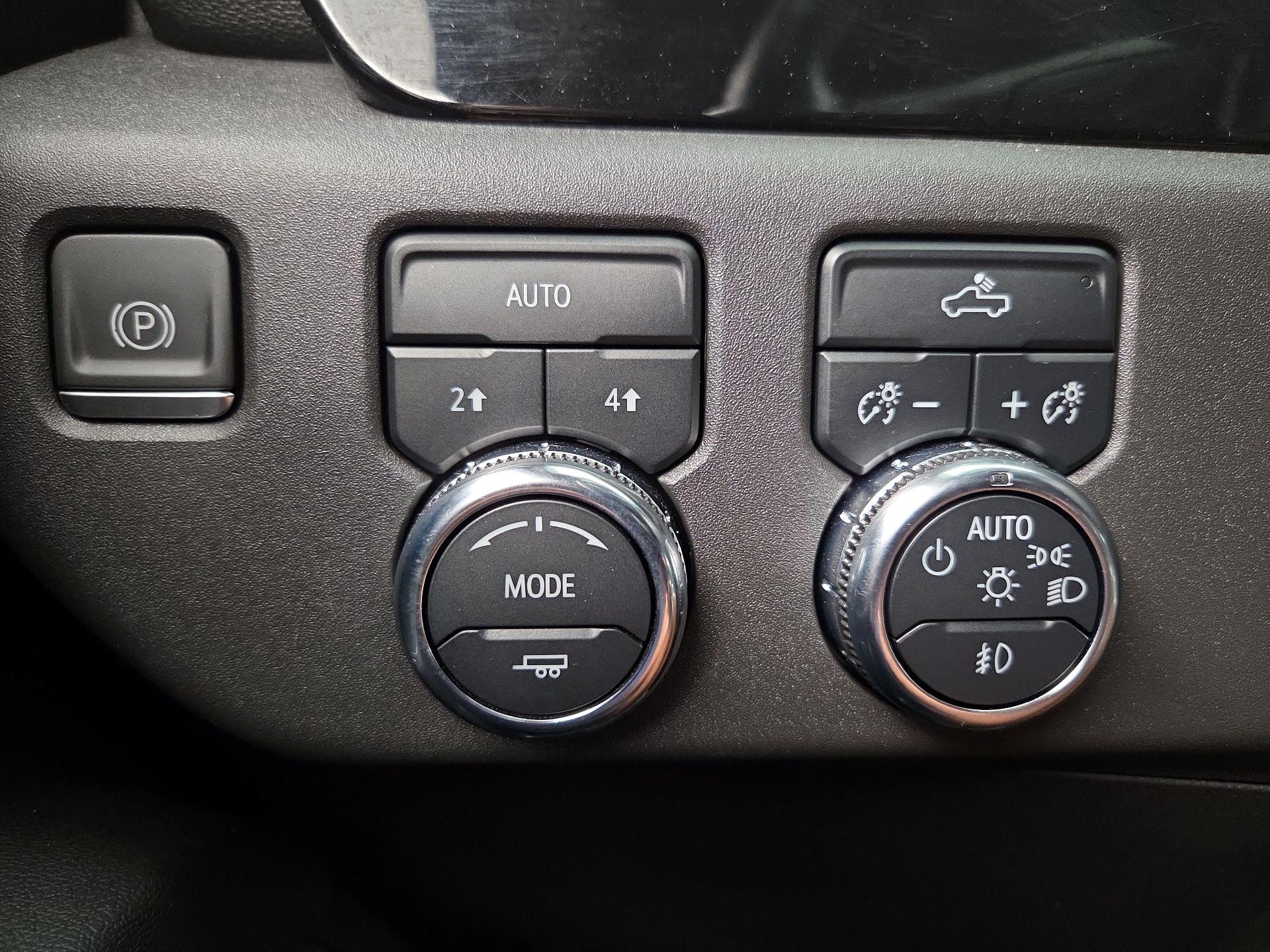 Thumbnail: 2023 GMC Sierra 1500 - 13