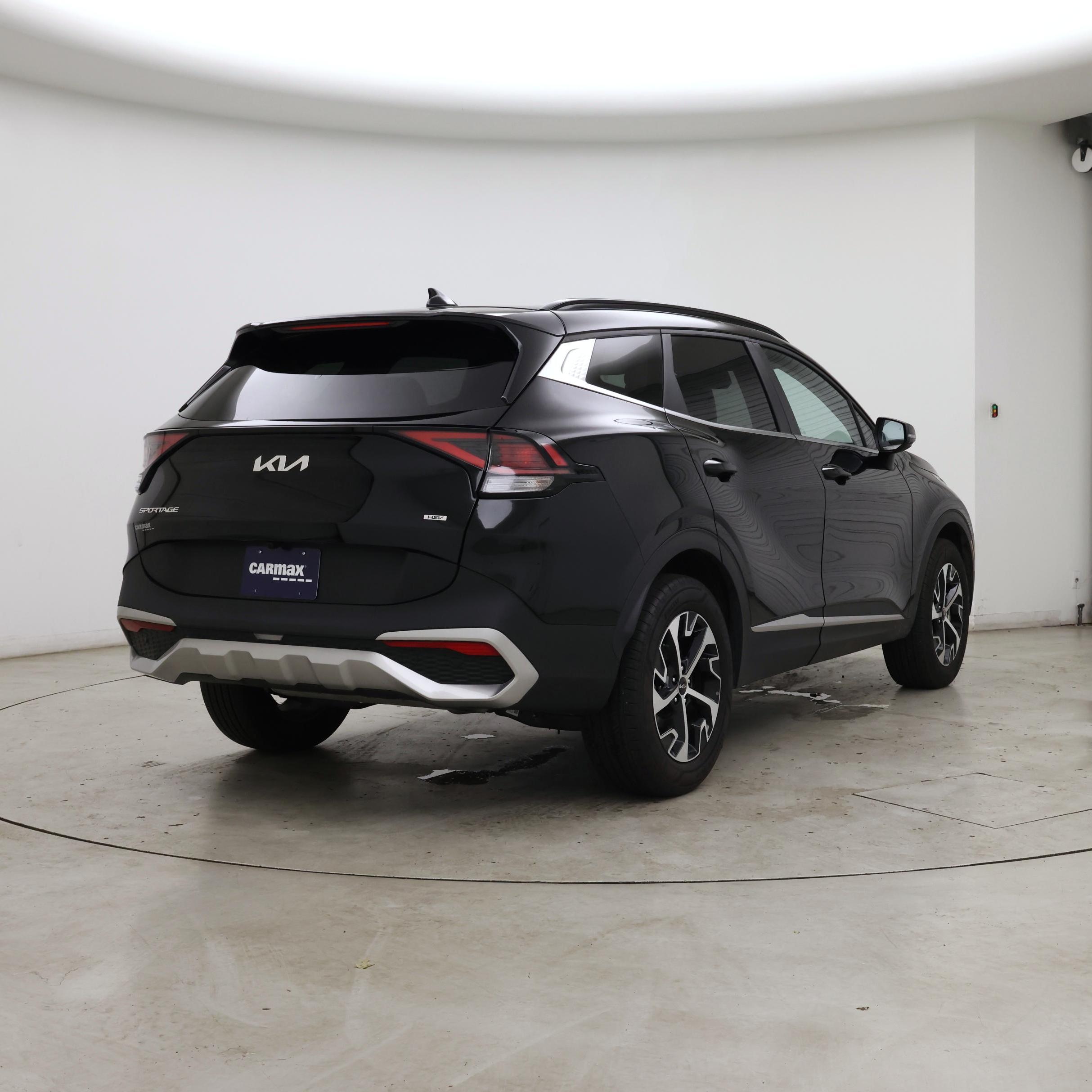 Thumbnail: 2025 Kia Sportage - 8