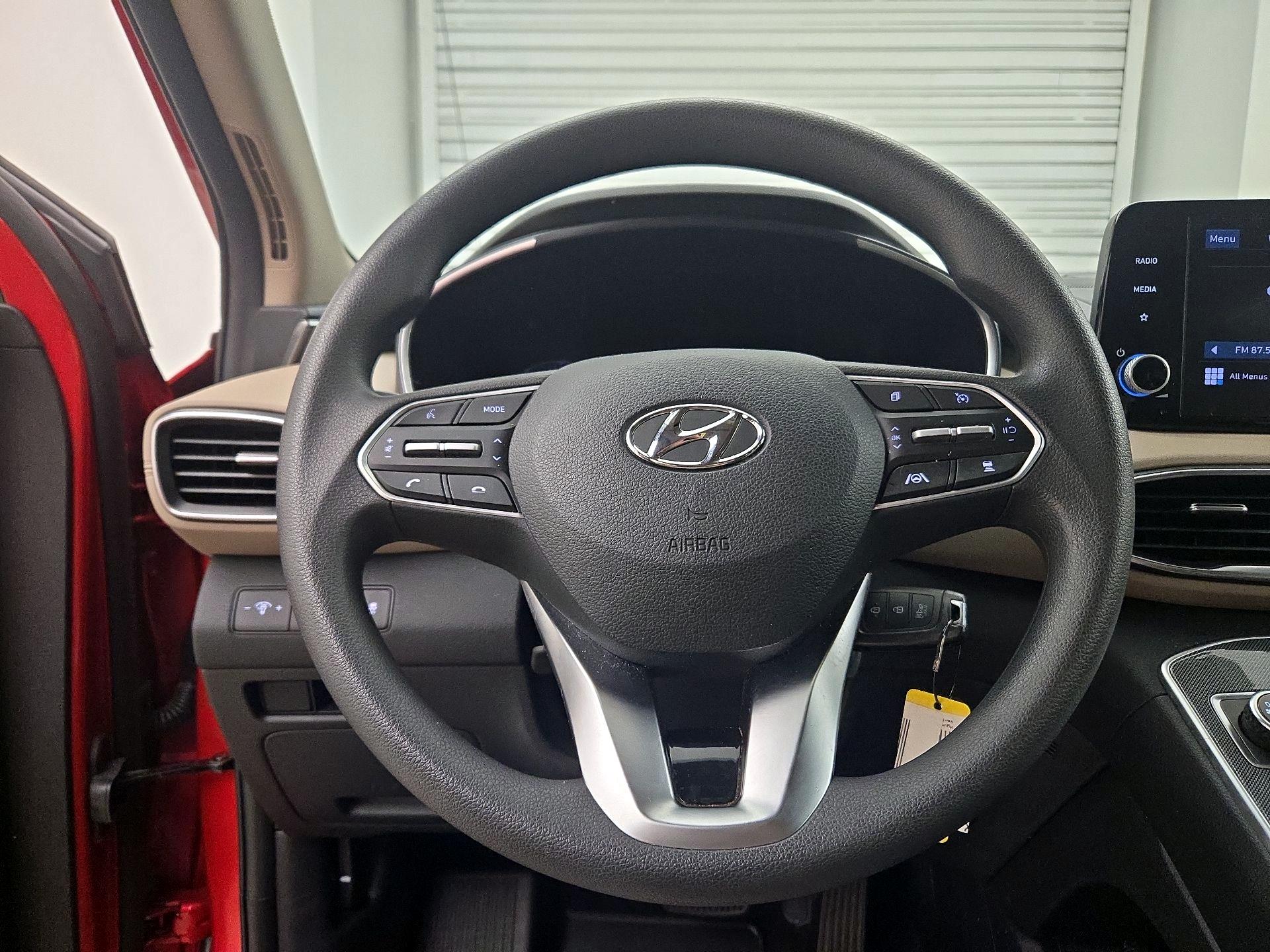 Thumbnail: 2023 Hyundai Santa Fe - 10