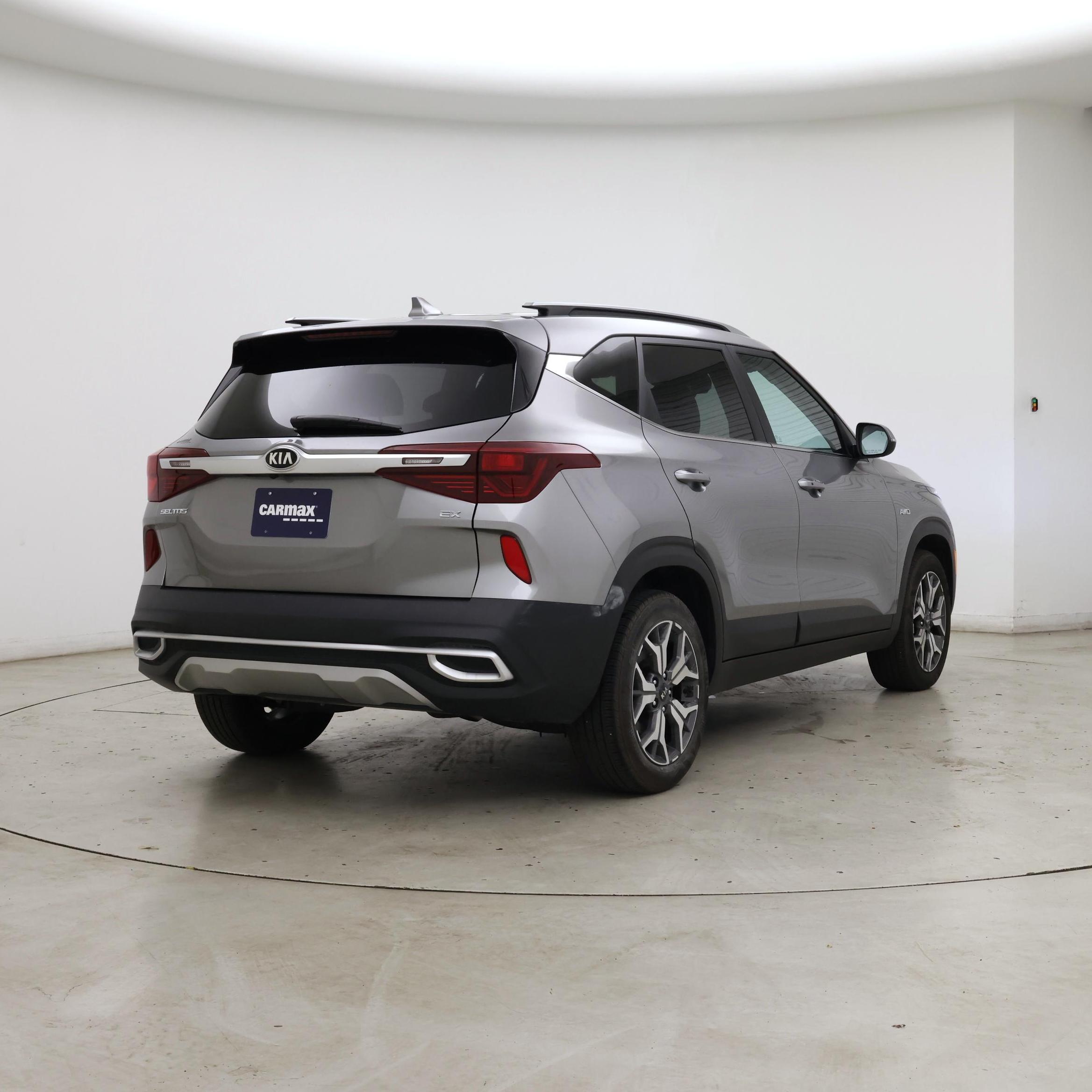 Thumbnail: 2021 Kia Seltos - 8