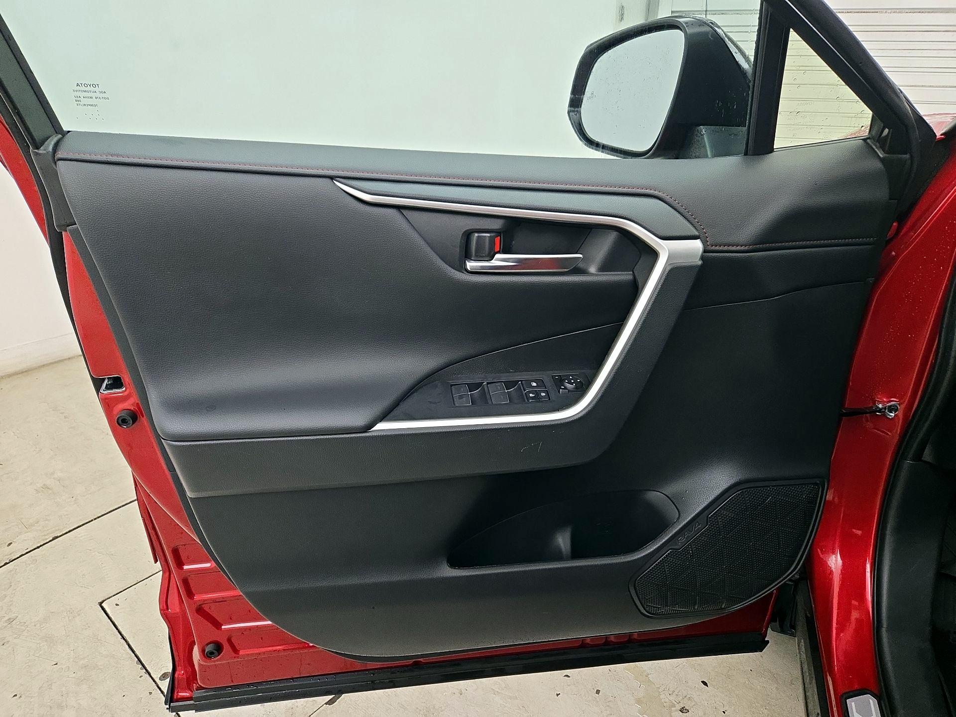 Thumbnail: 2023 Toyota RAV4 - 12