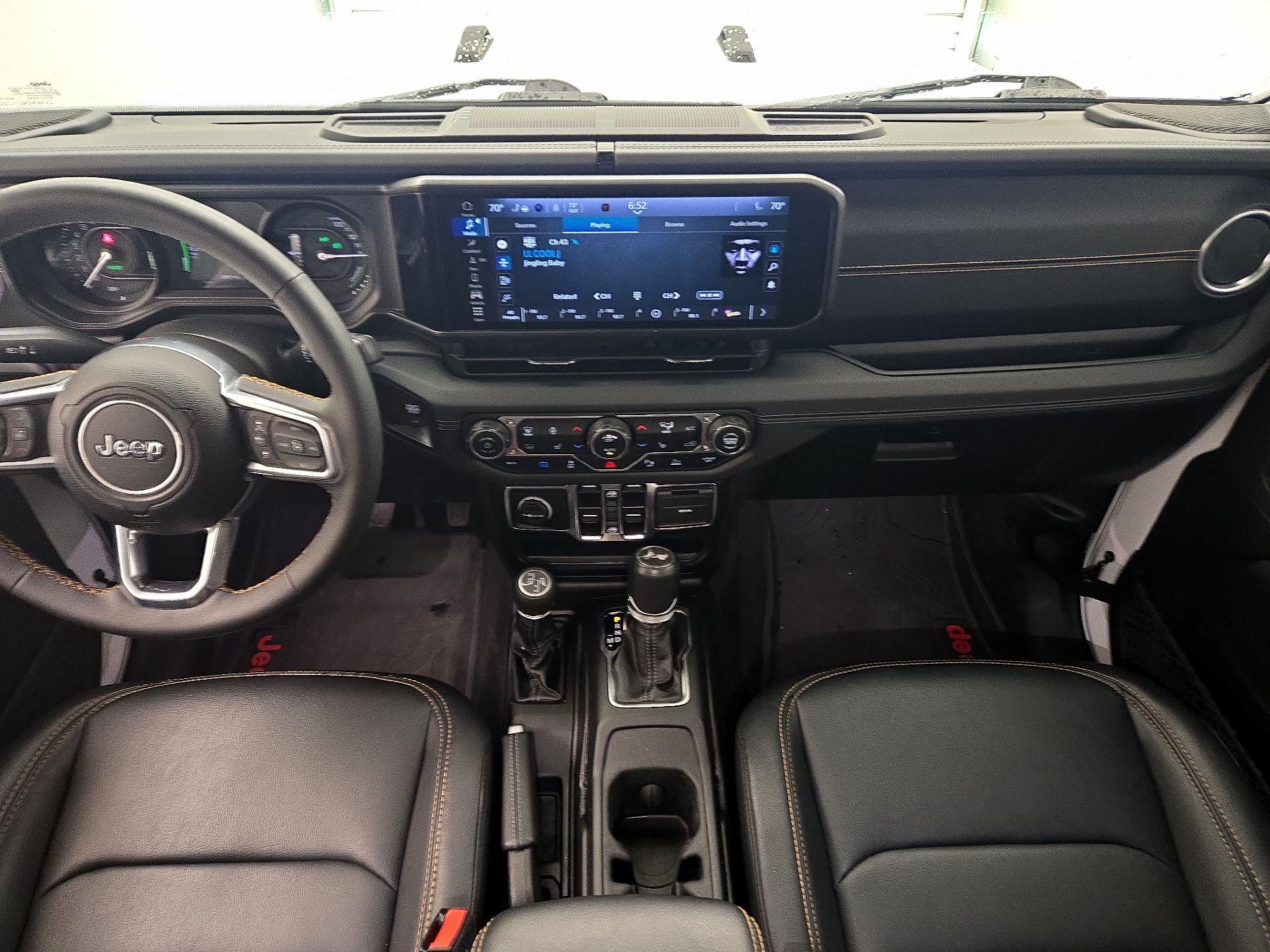 Thumbnail: 2024 Jeep Wrangler - 9