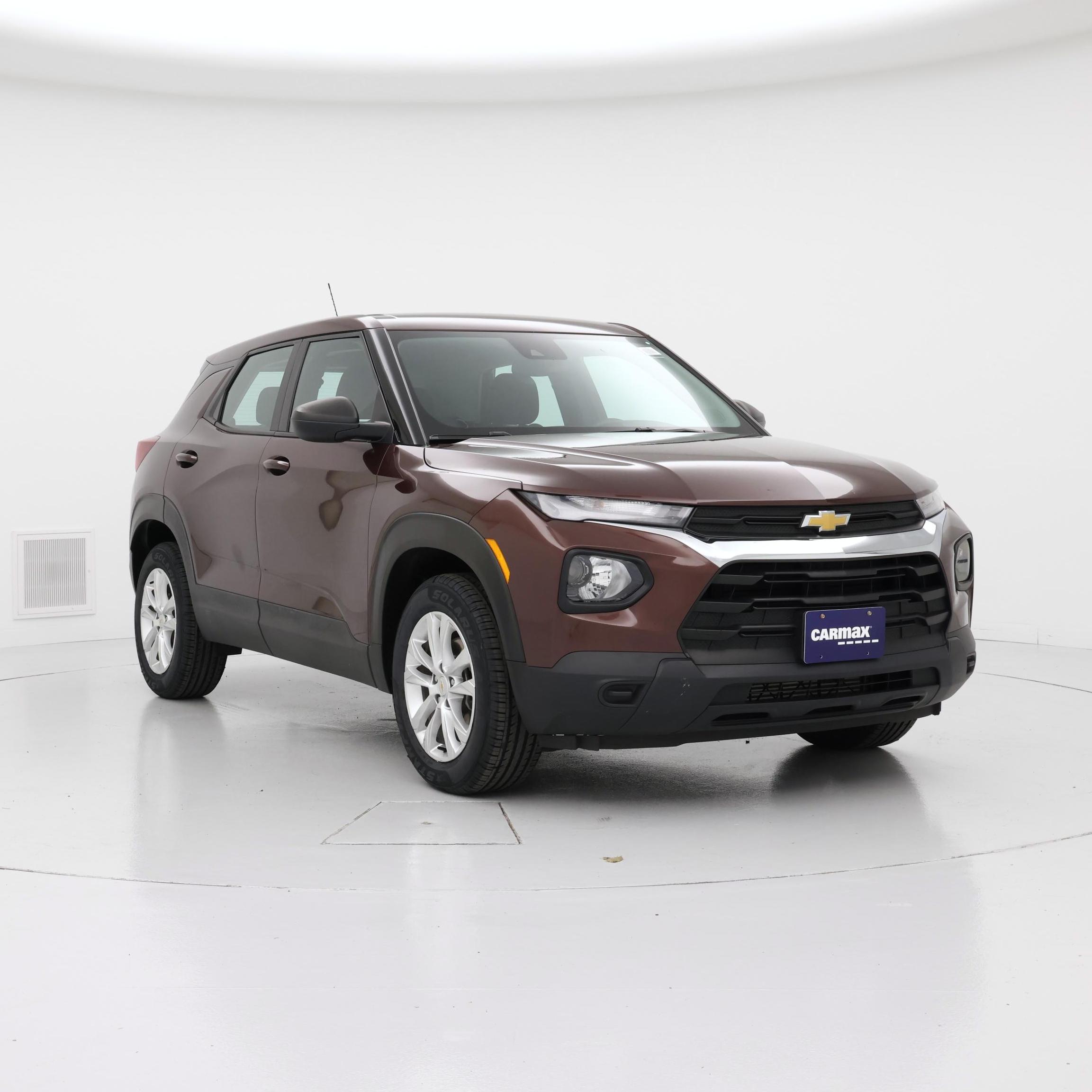 Red (Burgundy) 2023 Chevrolet Trailblazer SUV / Crossover Four-Wheel Drive Automatic
