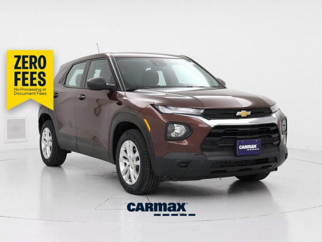 Red (Burgundy) 2023 Chevrolet Trailblazer SUV / Crossover Four-Wheel Drive Automatic