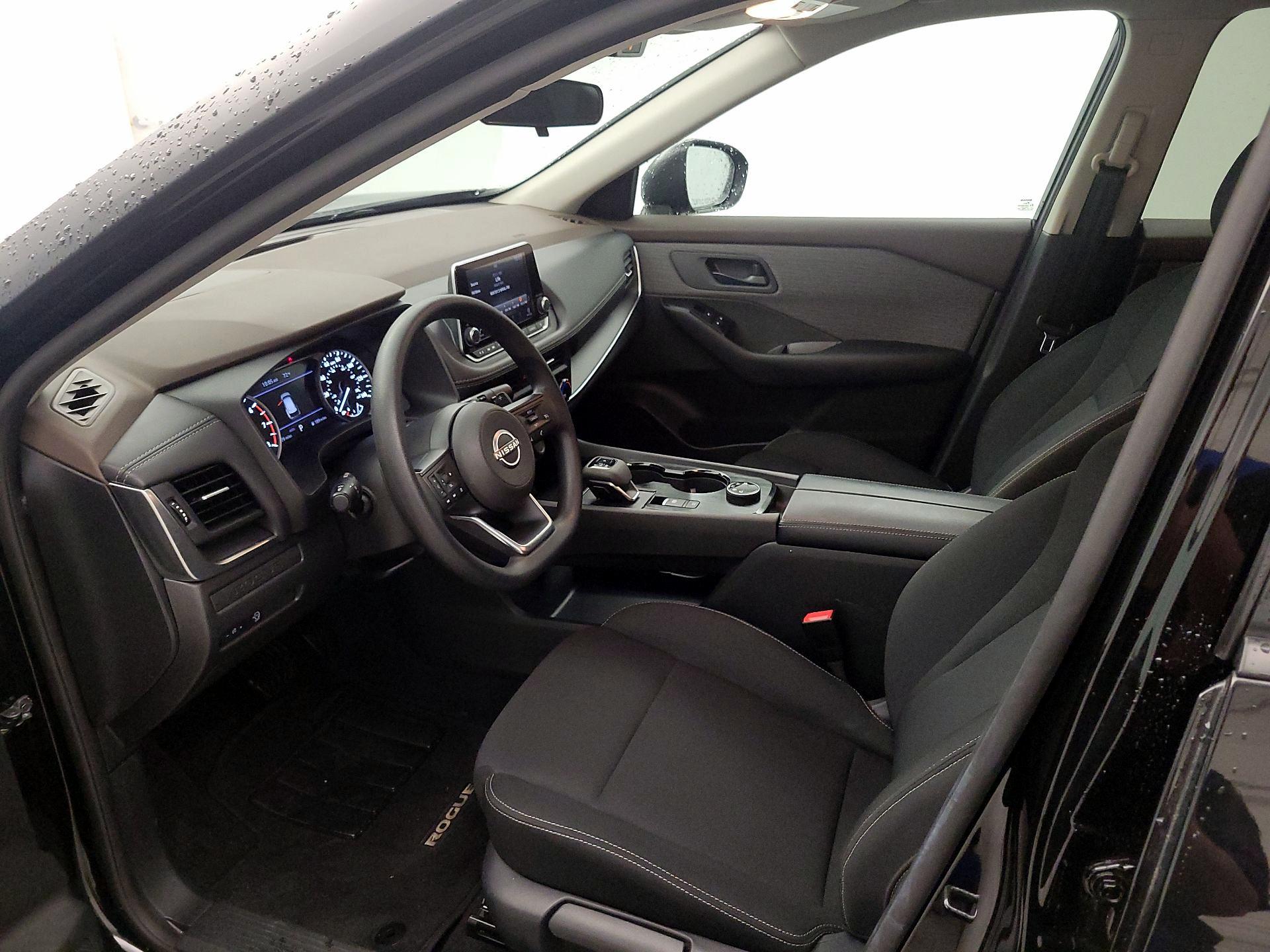 Thumbnail: 2023 Nissan Rogue - 9