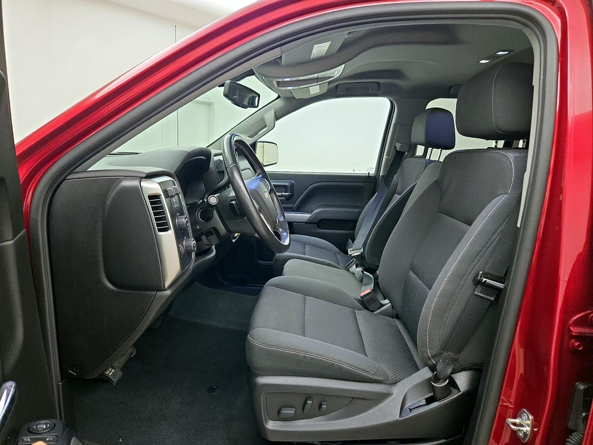 Thumbnail: 2019 Chevrolet Silverado 1500 - 11