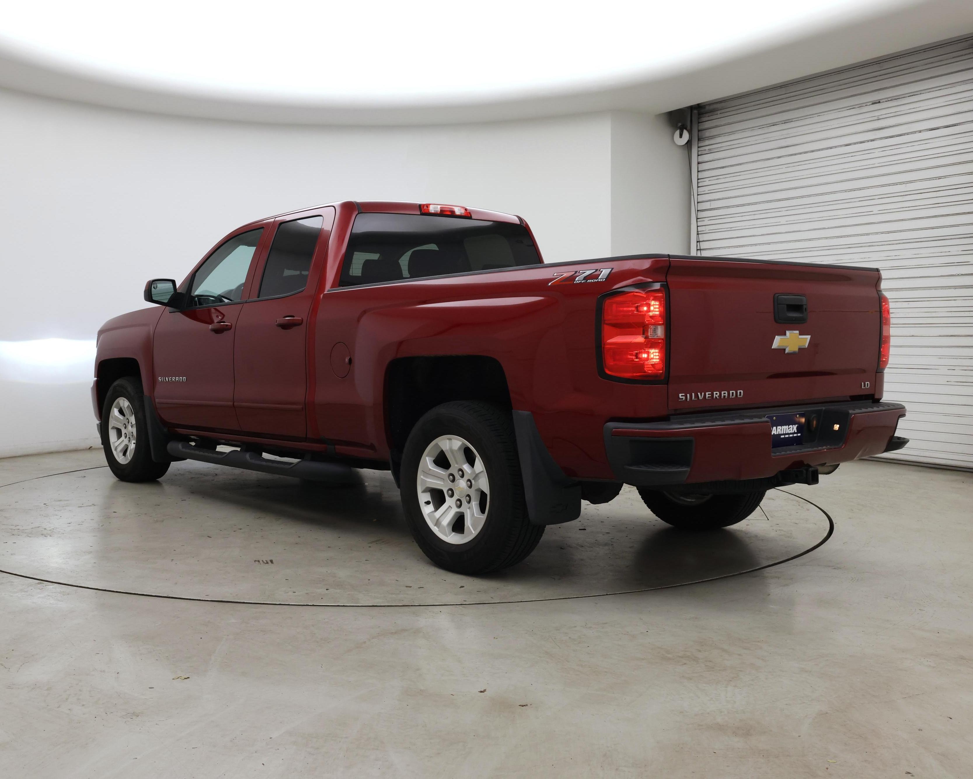 Thumbnail: 2019 Chevrolet Silverado 1500 - 2