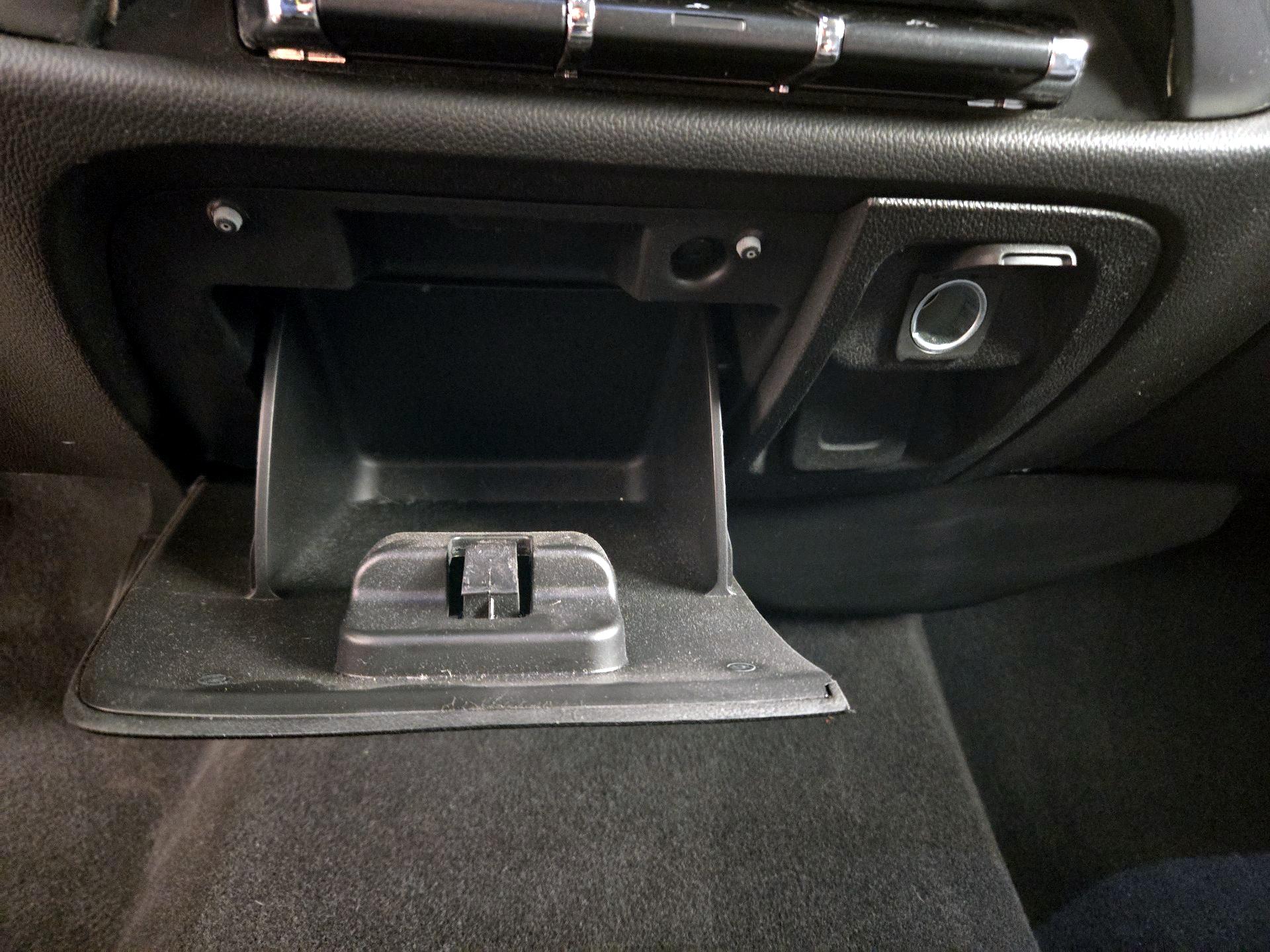 Thumbnail: 2019 Chevrolet Silverado 1500 - 19