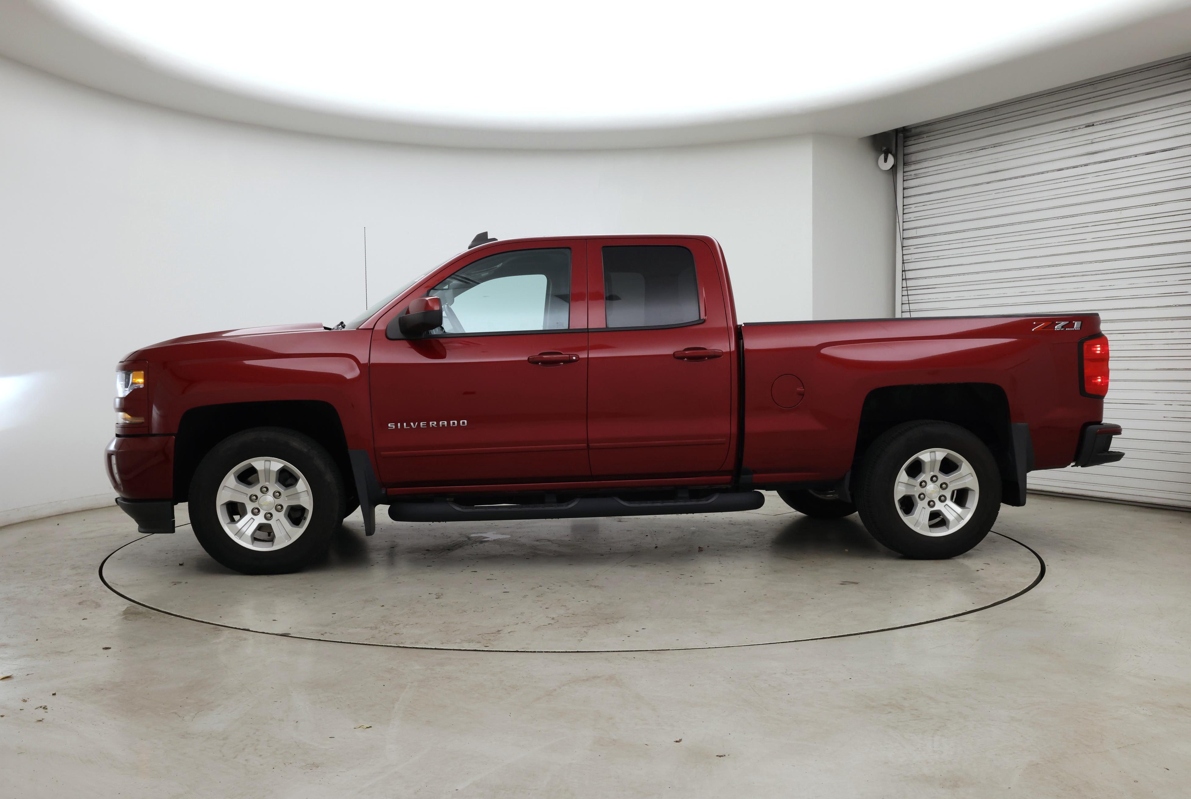 Thumbnail: 2019 Chevrolet Silverado 1500 - 3