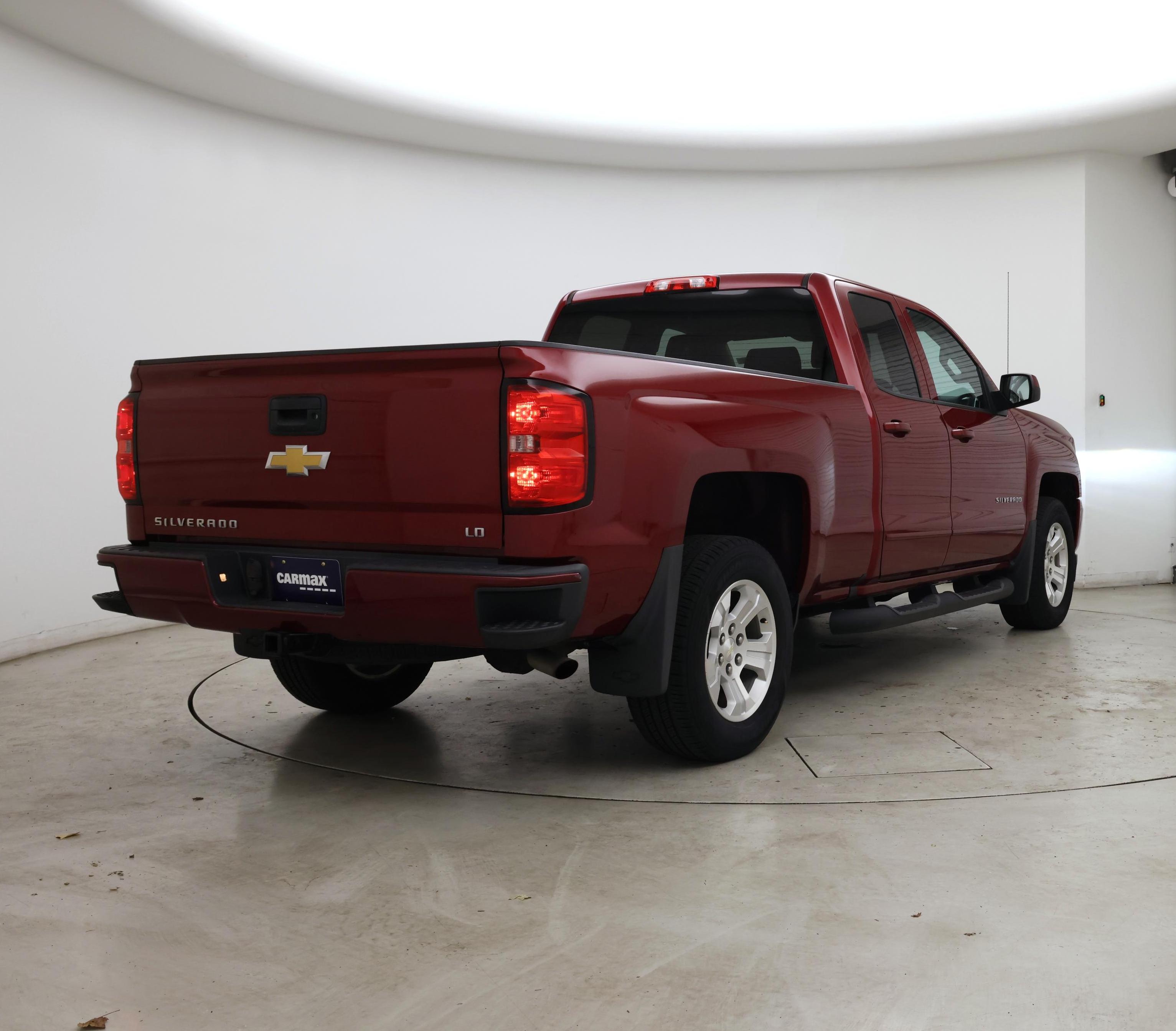 Thumbnail: 2019 Chevrolet Silverado 1500 - 8