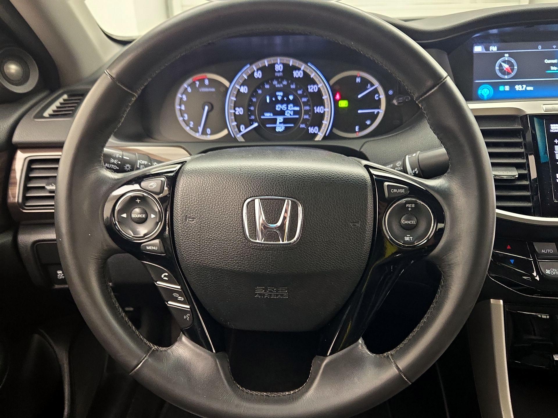 Thumbnail: 2017 Honda Accord - 10