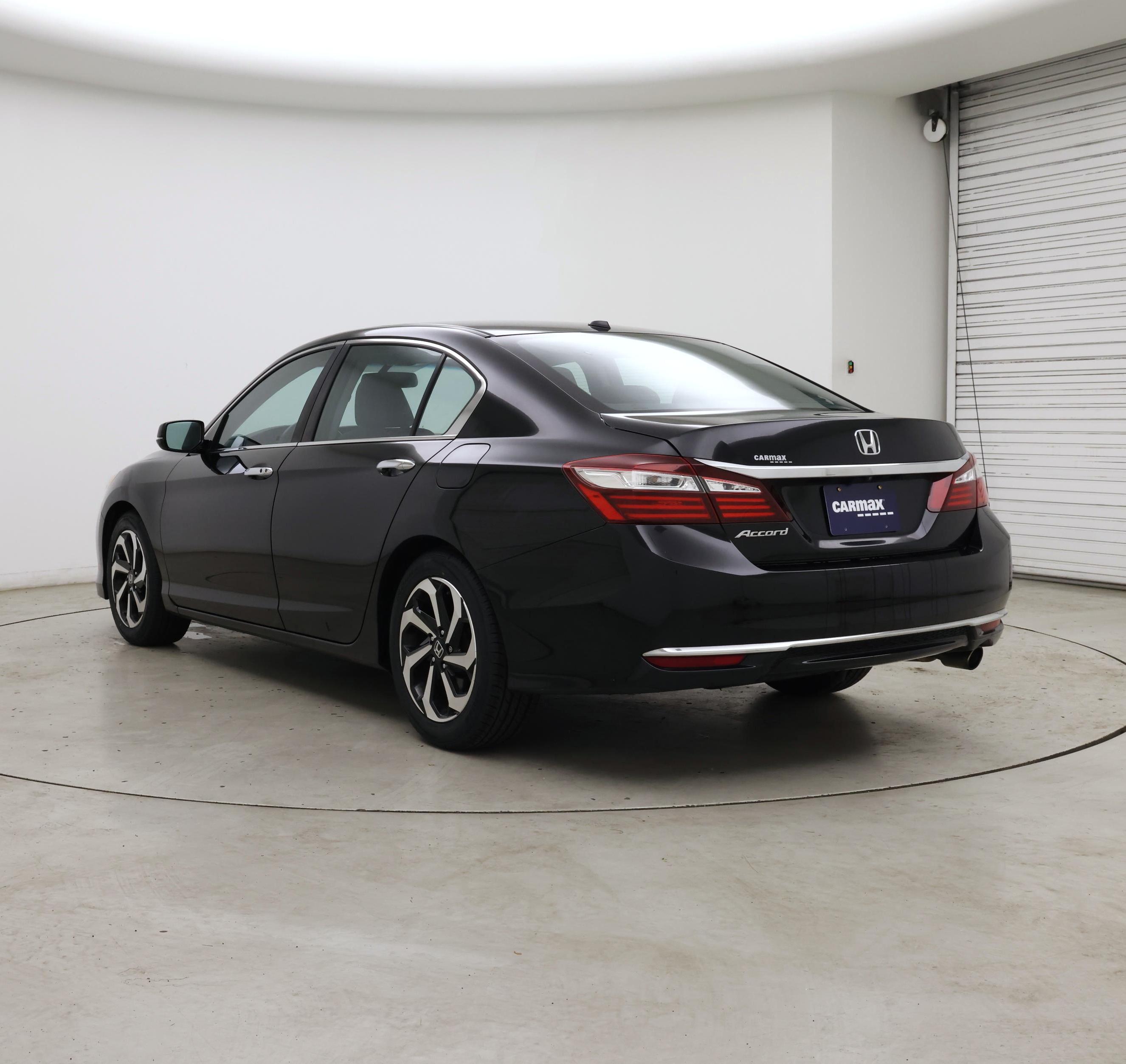 Thumbnail: 2017 Honda Accord - 2