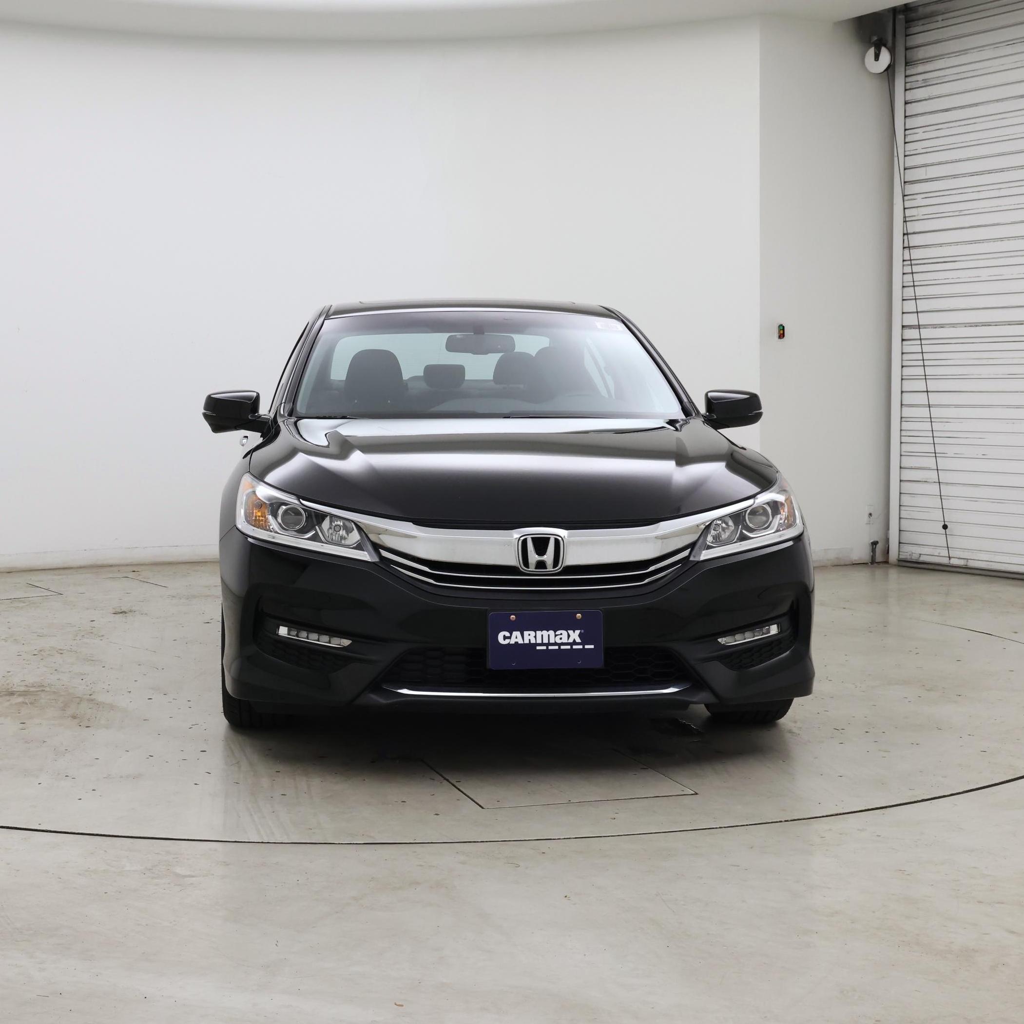Thumbnail: 2017 Honda Accord - 5