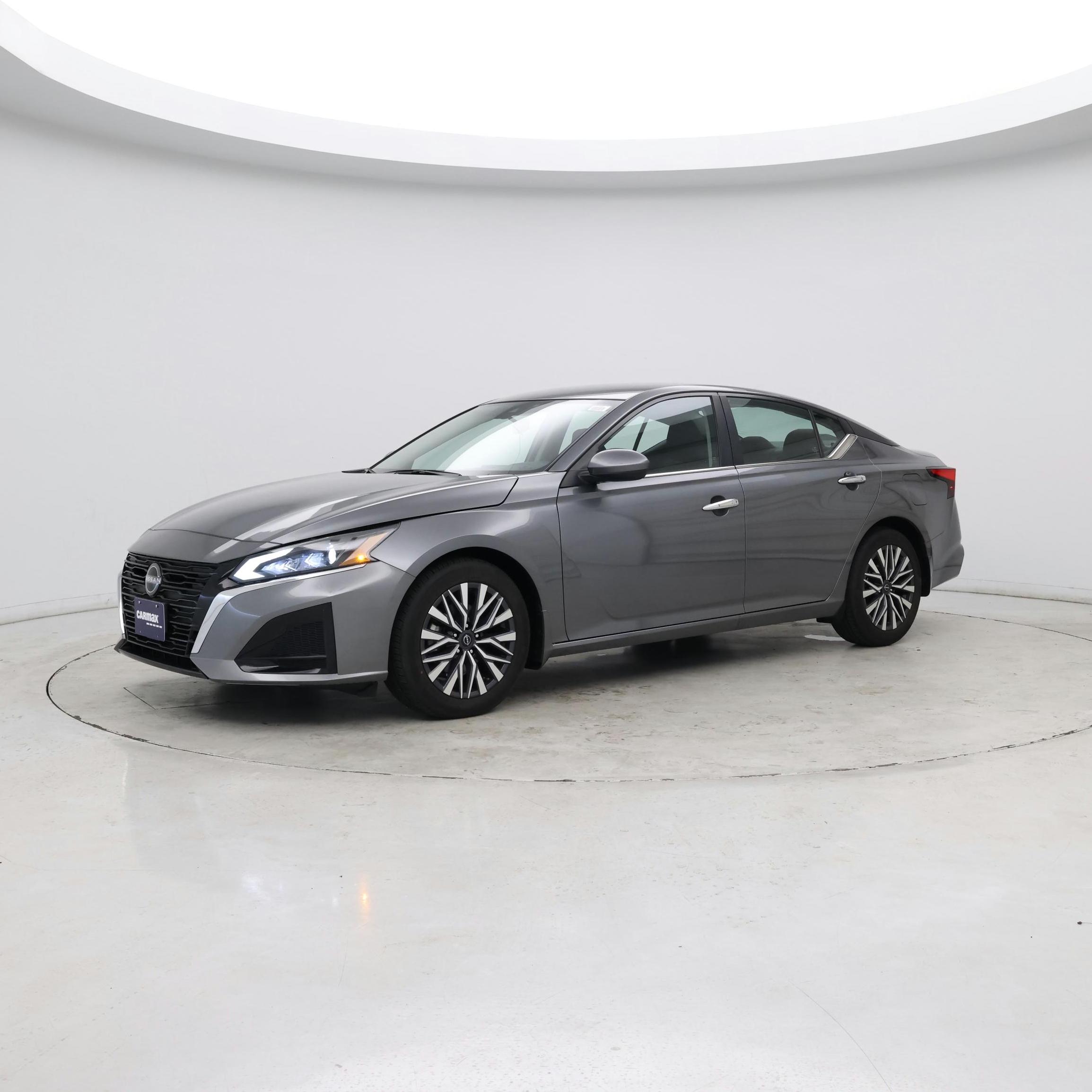 Thumbnail: 2023 Nissan Altima - 5