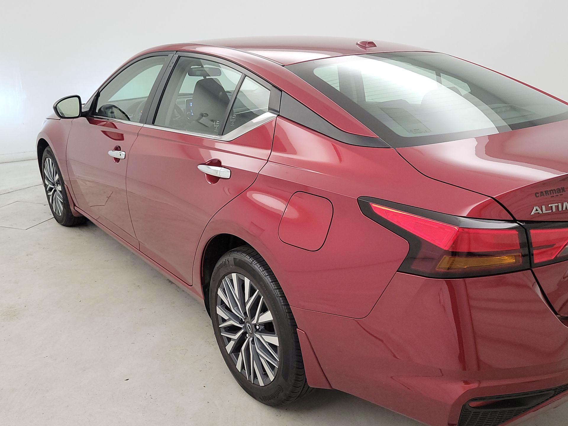 Thumbnail: 2023 Nissan Altima - 7