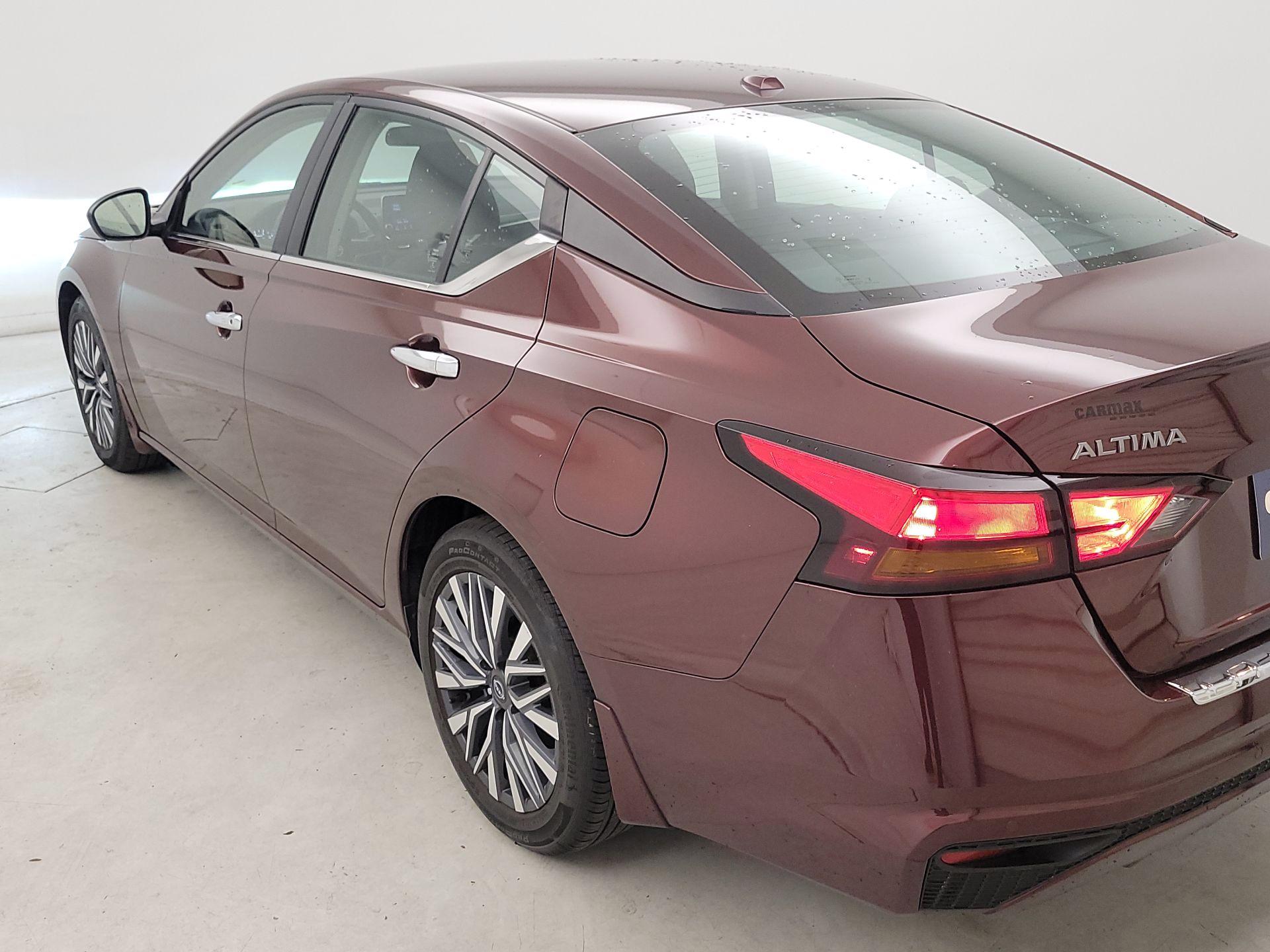 Thumbnail: 2023 Nissan Altima - 7