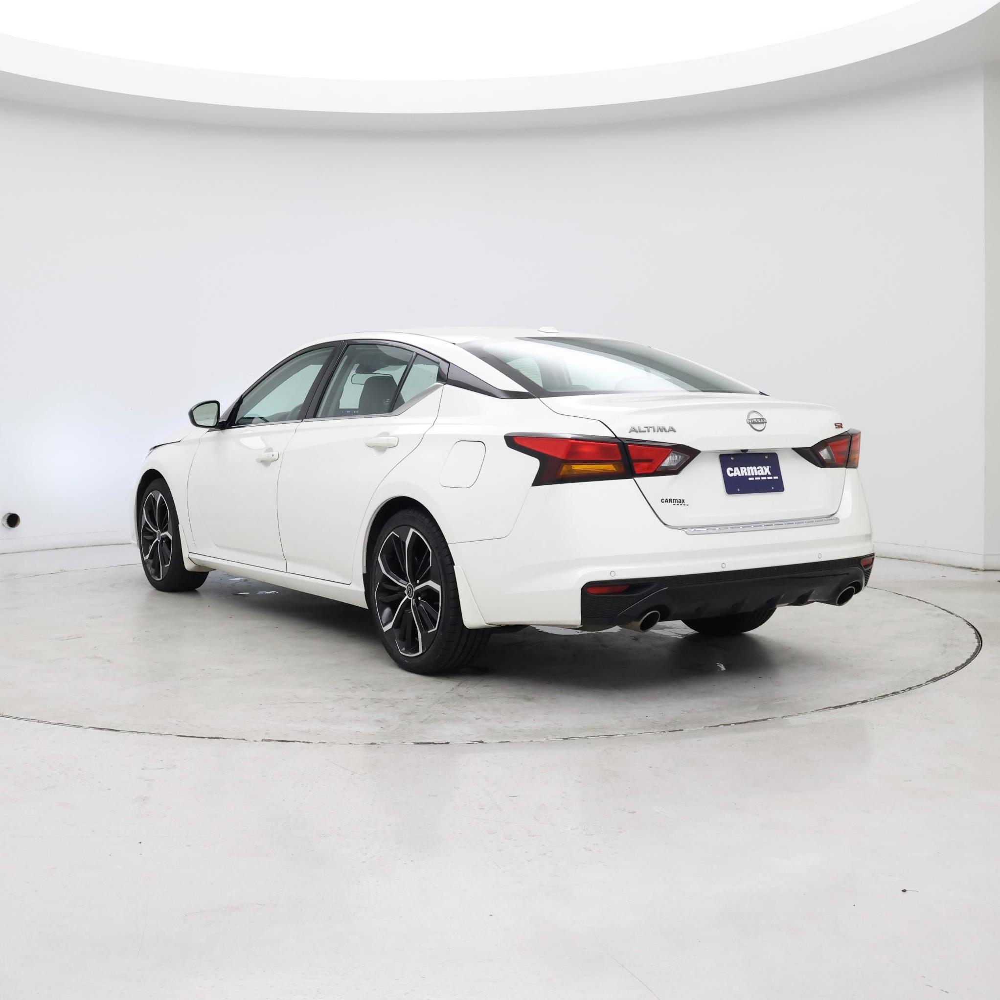Thumbnail: 2023 Nissan Altima - 2