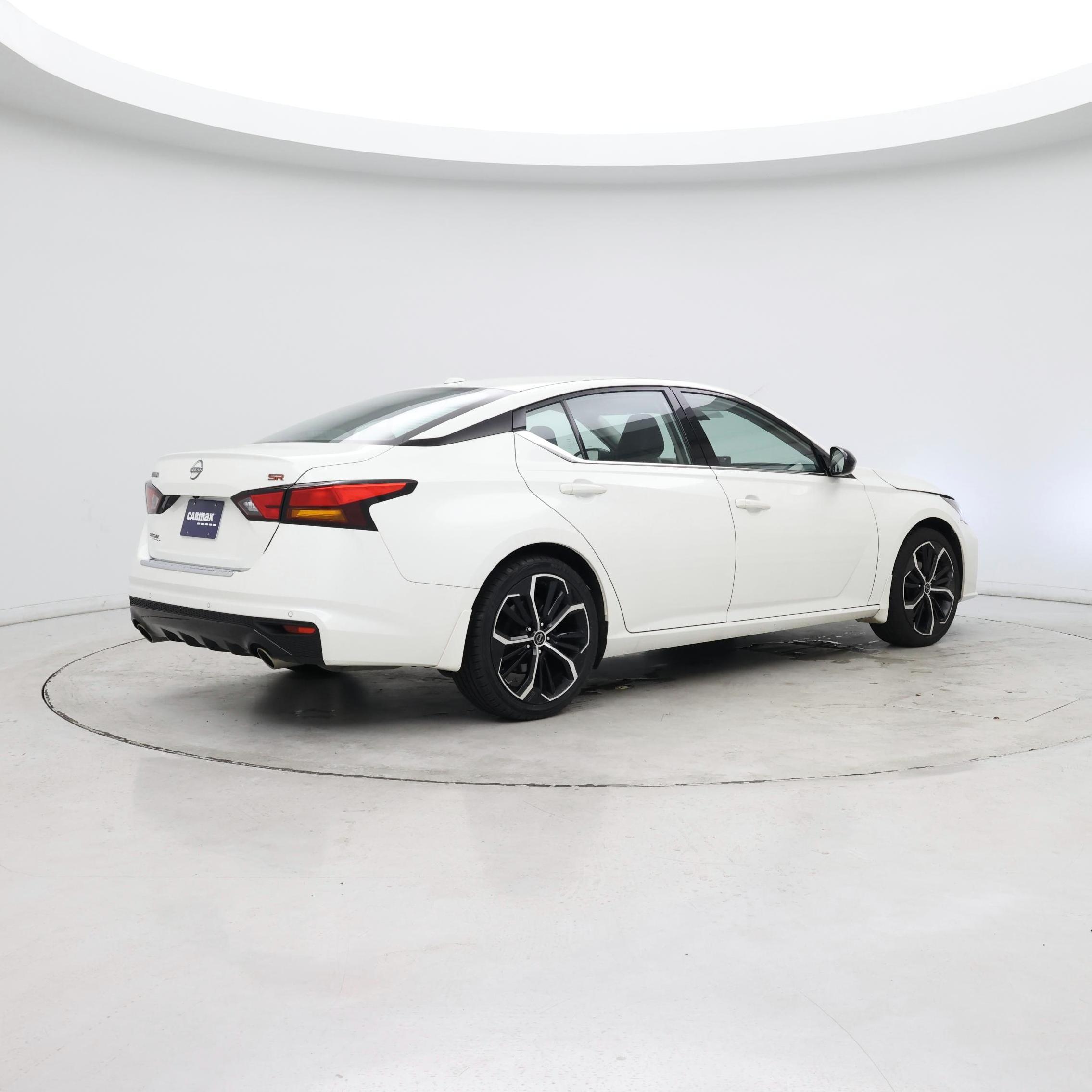 Thumbnail: 2023 Nissan Altima - 7