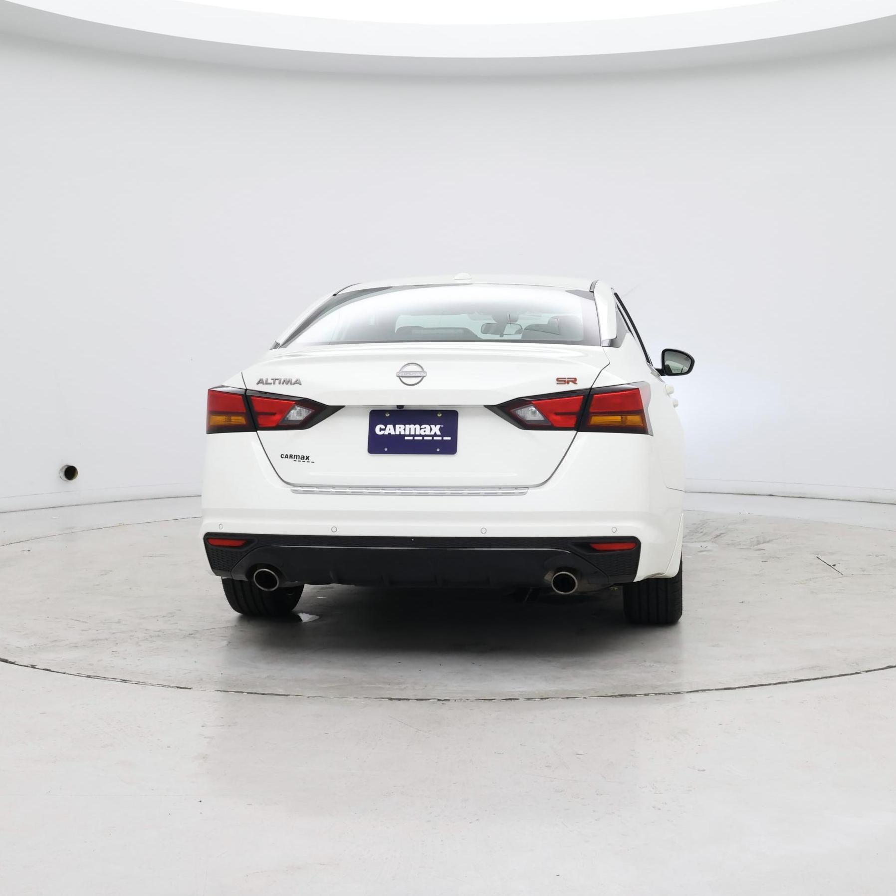 Thumbnail: 2023 Nissan Altima - 8