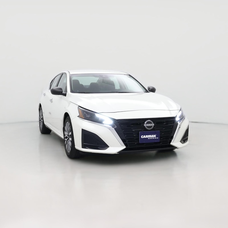 2024 Nissan Altima SV