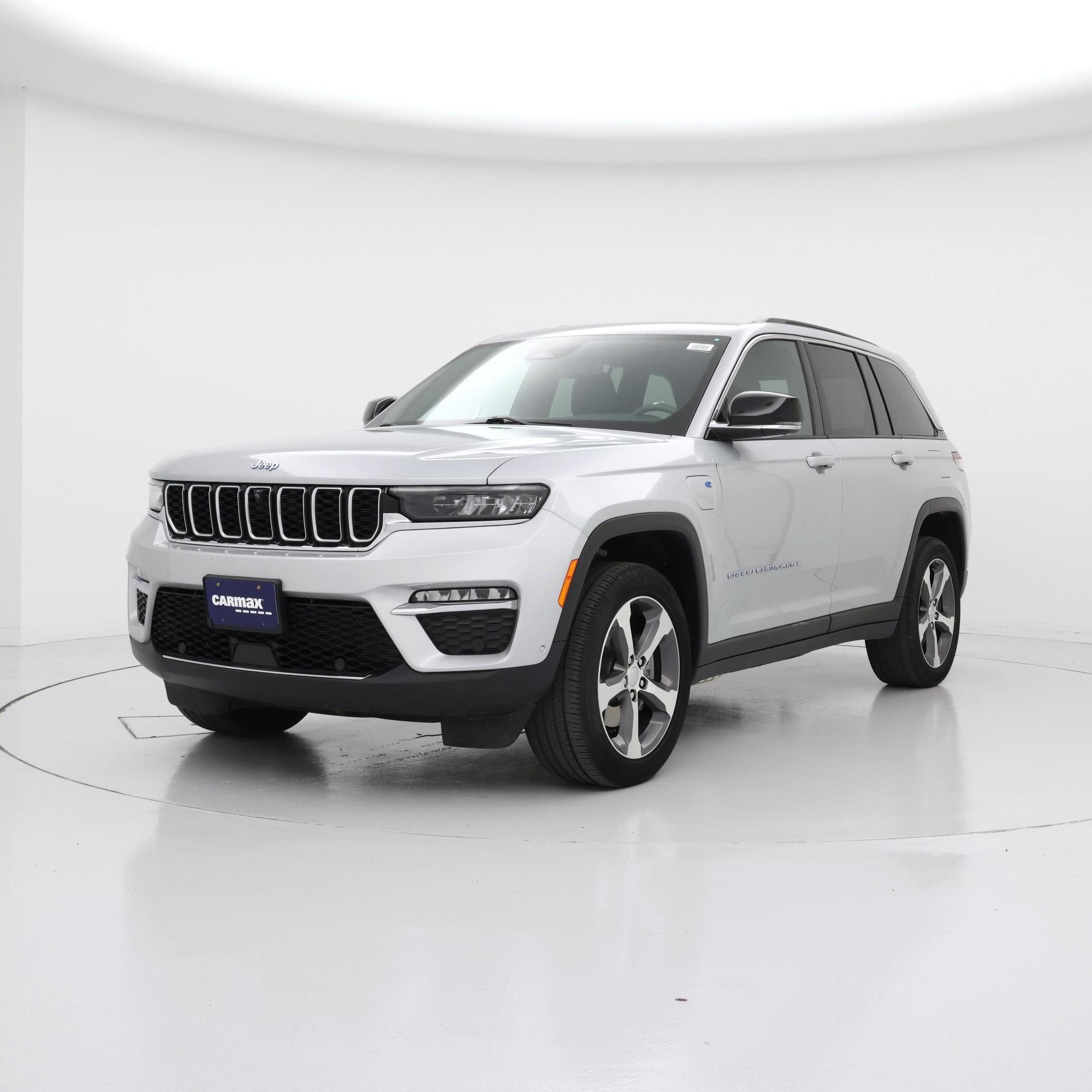 Thumbnail: 2024 Jeep Grand Cherokee - 4