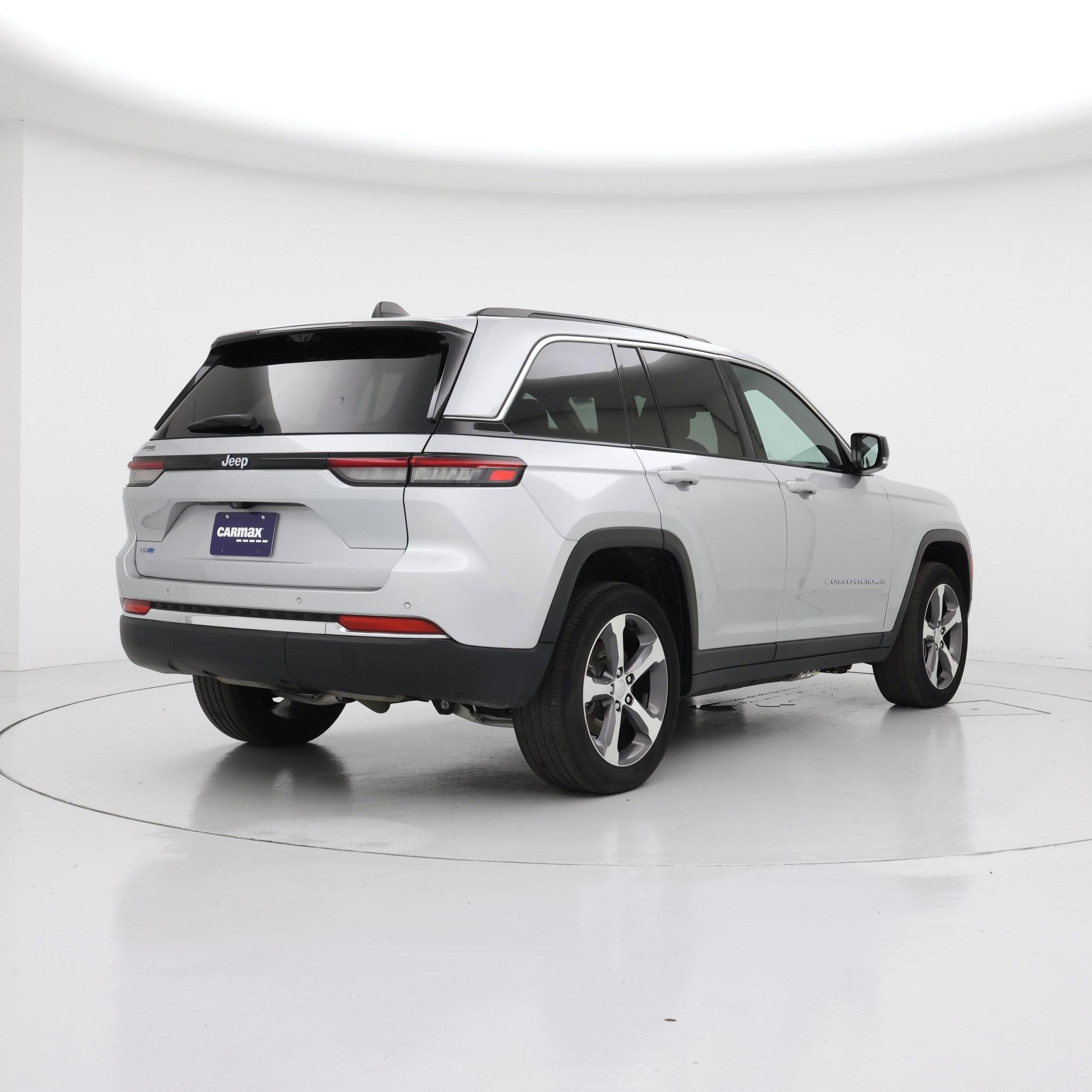 Thumbnail: 2024 Jeep Grand Cherokee - 8
