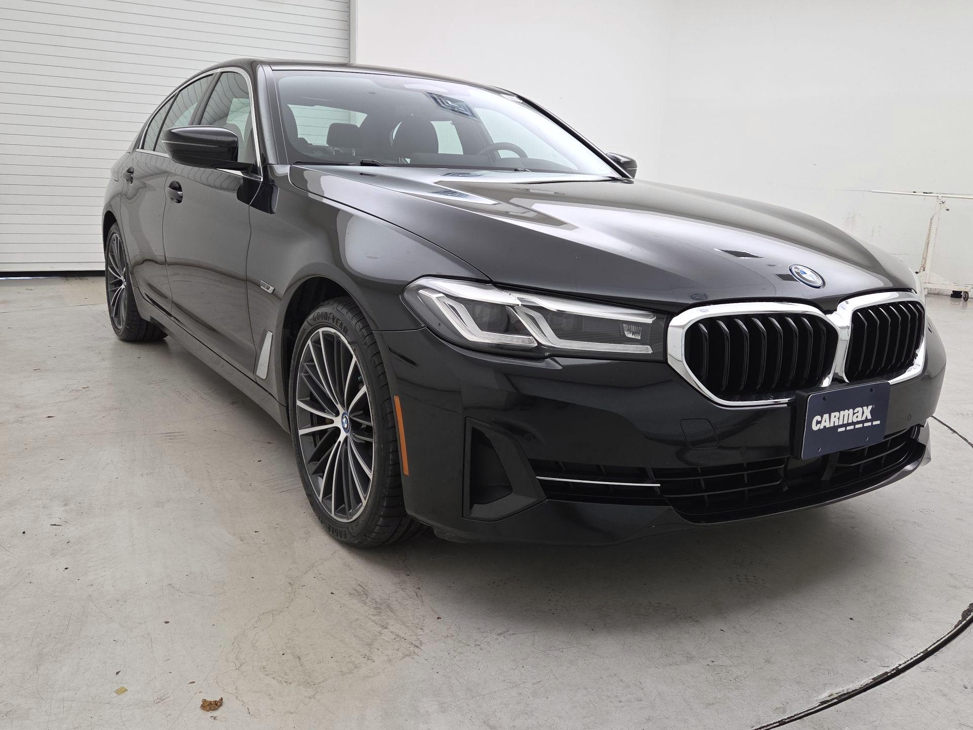 Thumbnail: 2023 BMW 5 Series - 1
