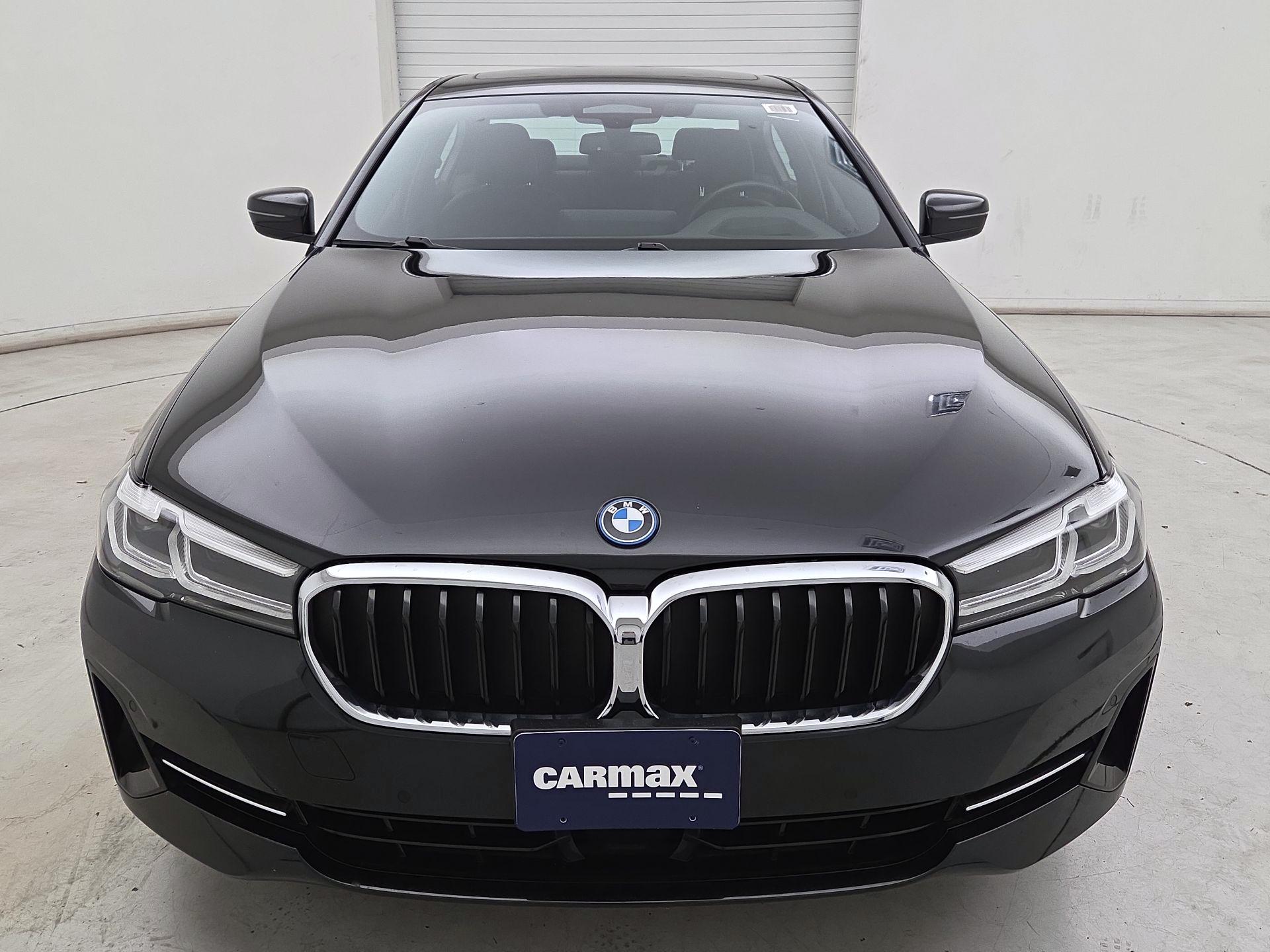 Thumbnail: 2023 BMW 5 Series - 2