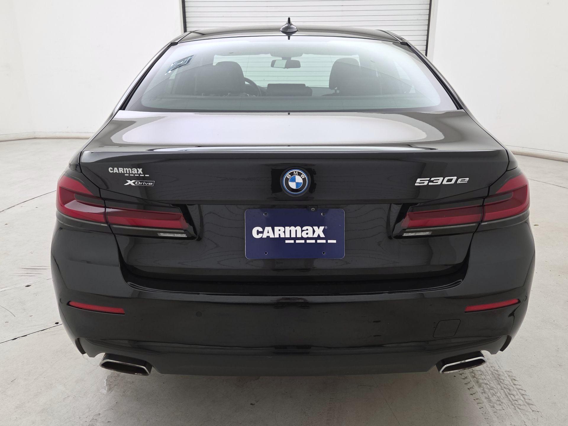 Thumbnail: 2023 BMW 5 Series - 6