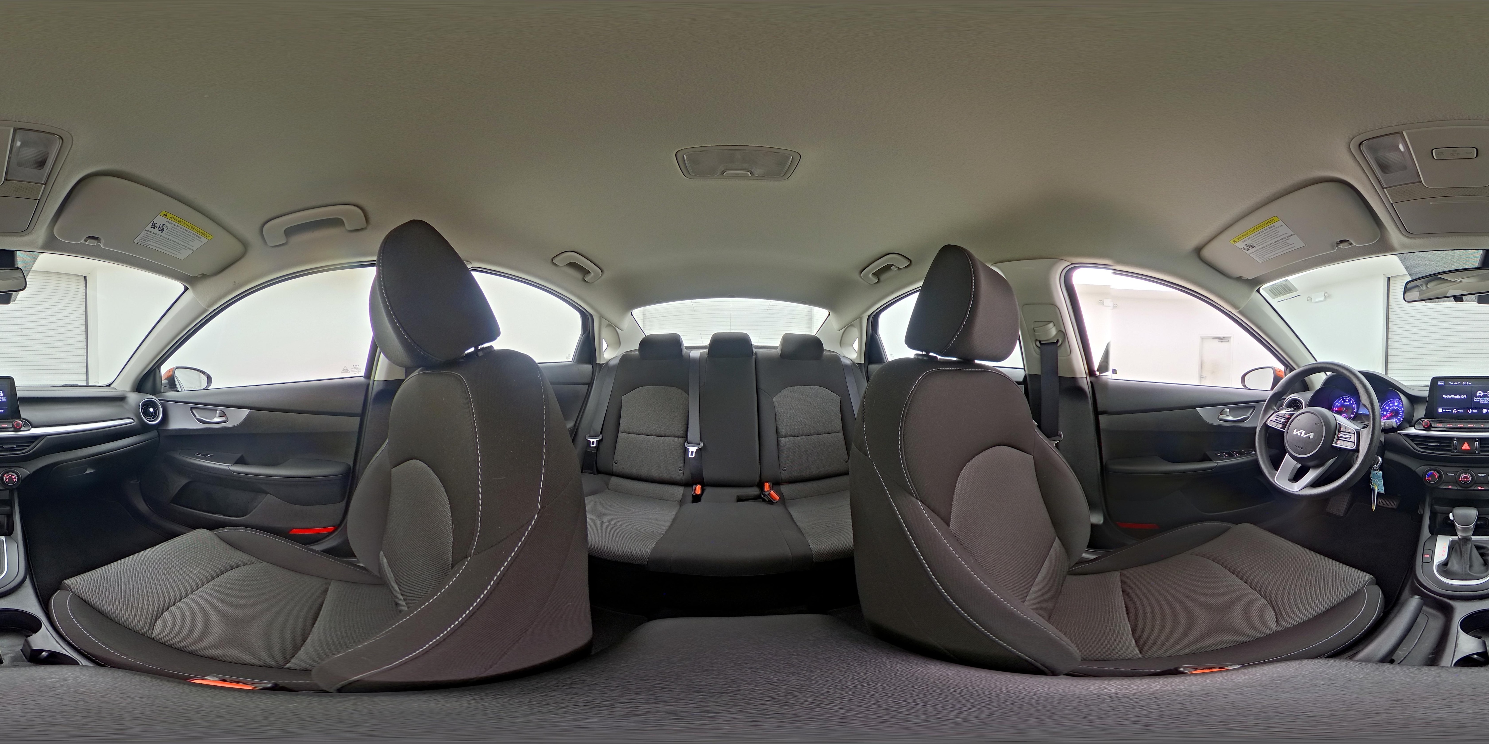 2023 Kia Forte LXS - Photo 24