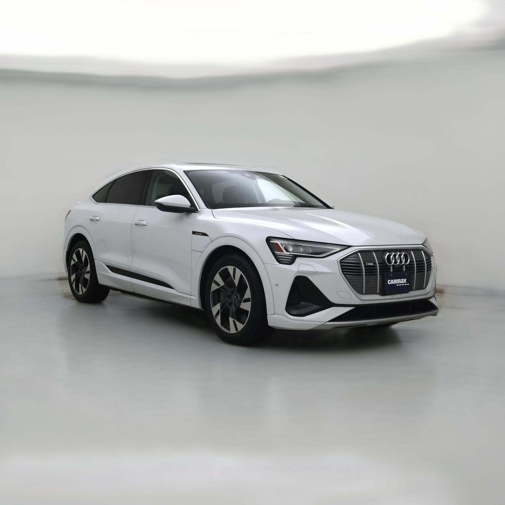 Thumbnail: 2022 Audi e-tron S - 1