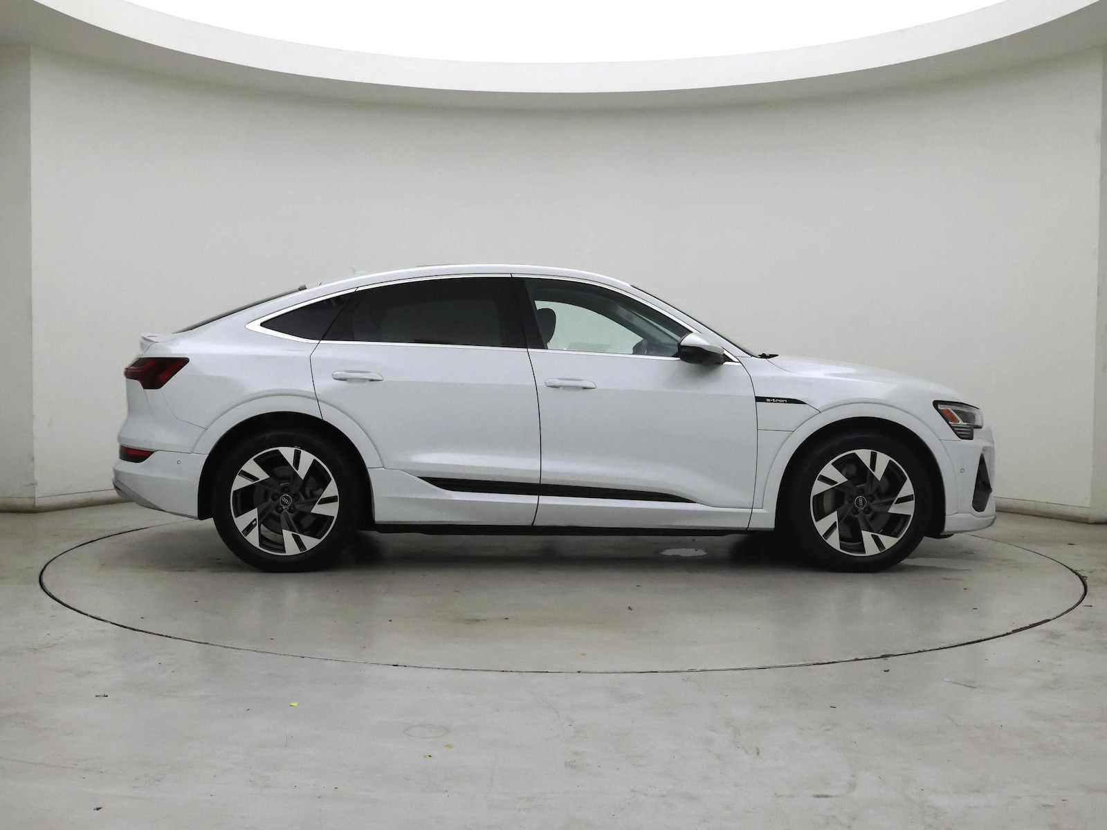 2022 Audi e-tron Sportback Prestige - Photo 8
