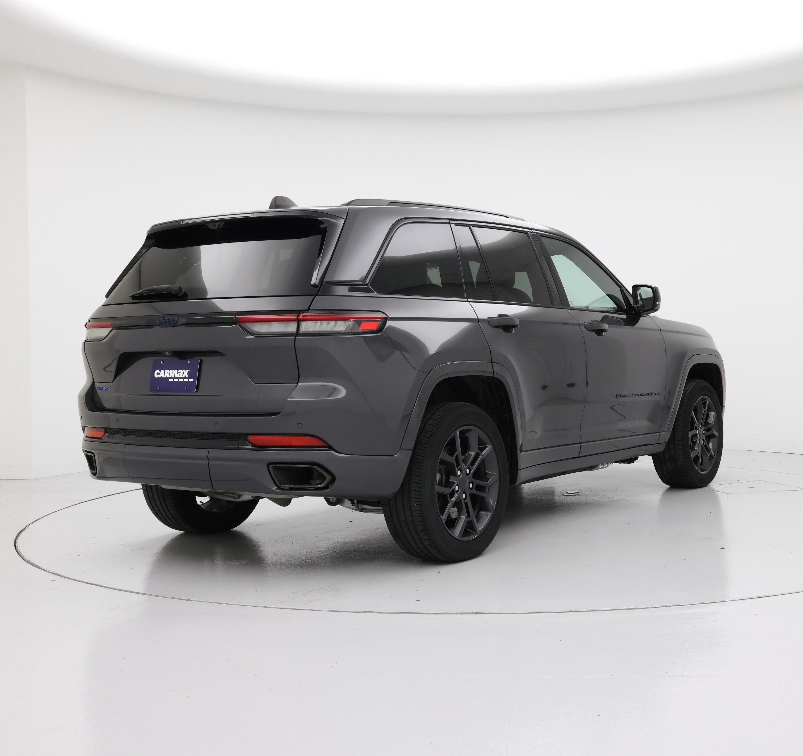 Thumbnail: 2024 Jeep Grand Cherokee - 8
